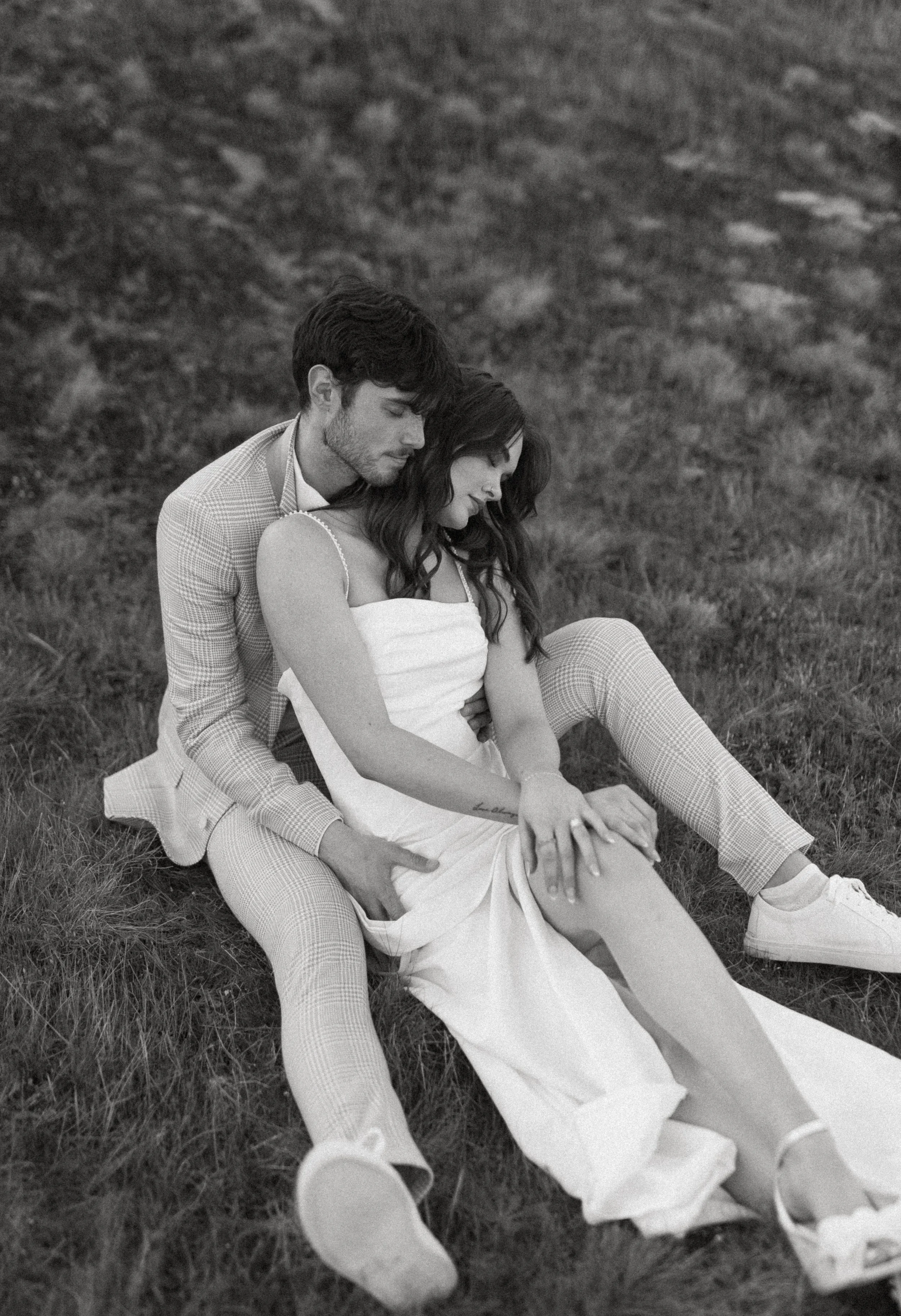 Chambers Bay Bridal Photos | Tacoma WA Wedding Photographer.        