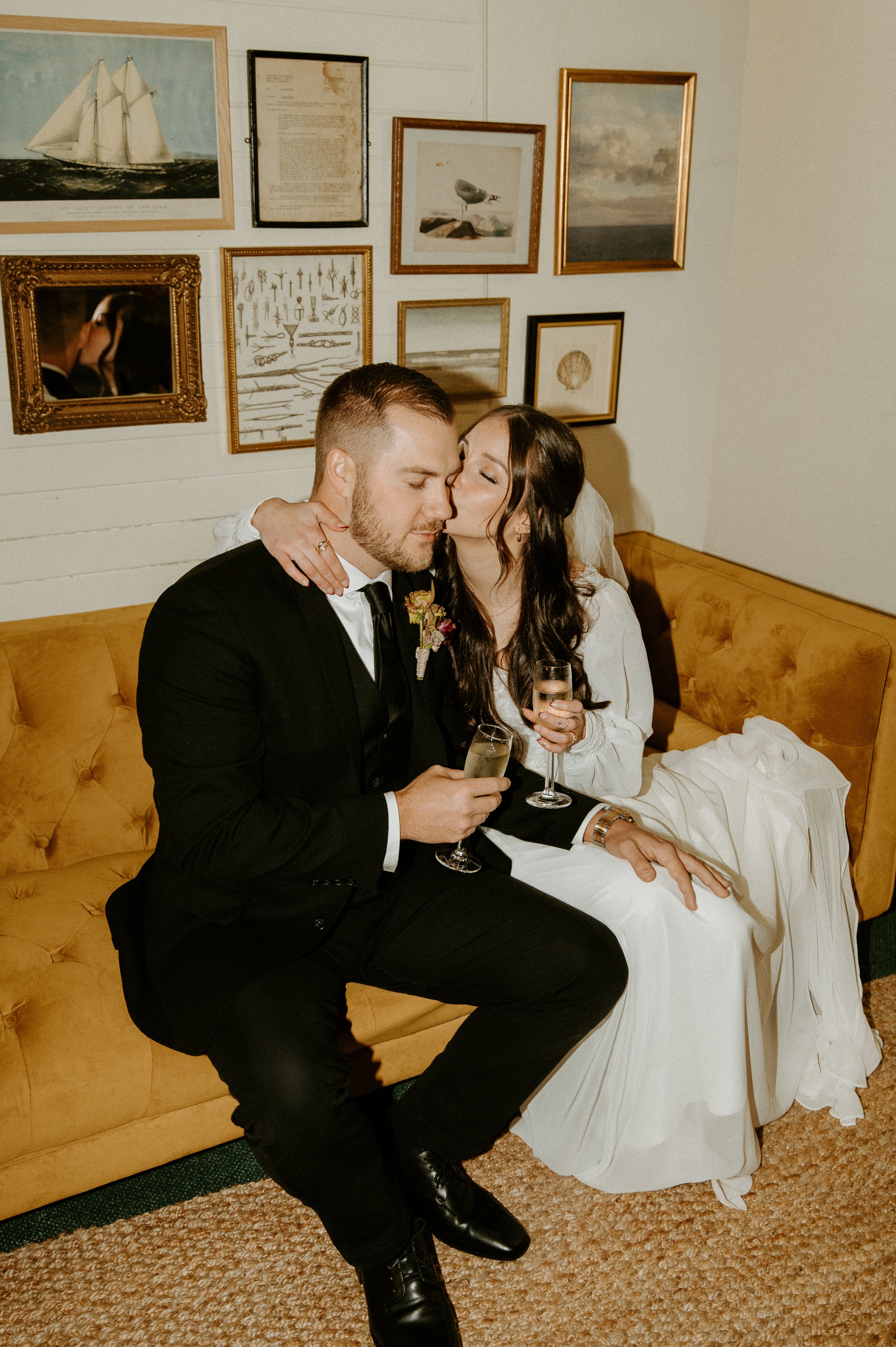 Romantic Candlelit Wedding on The MV Skansonia | Seattle Wedding Photographer