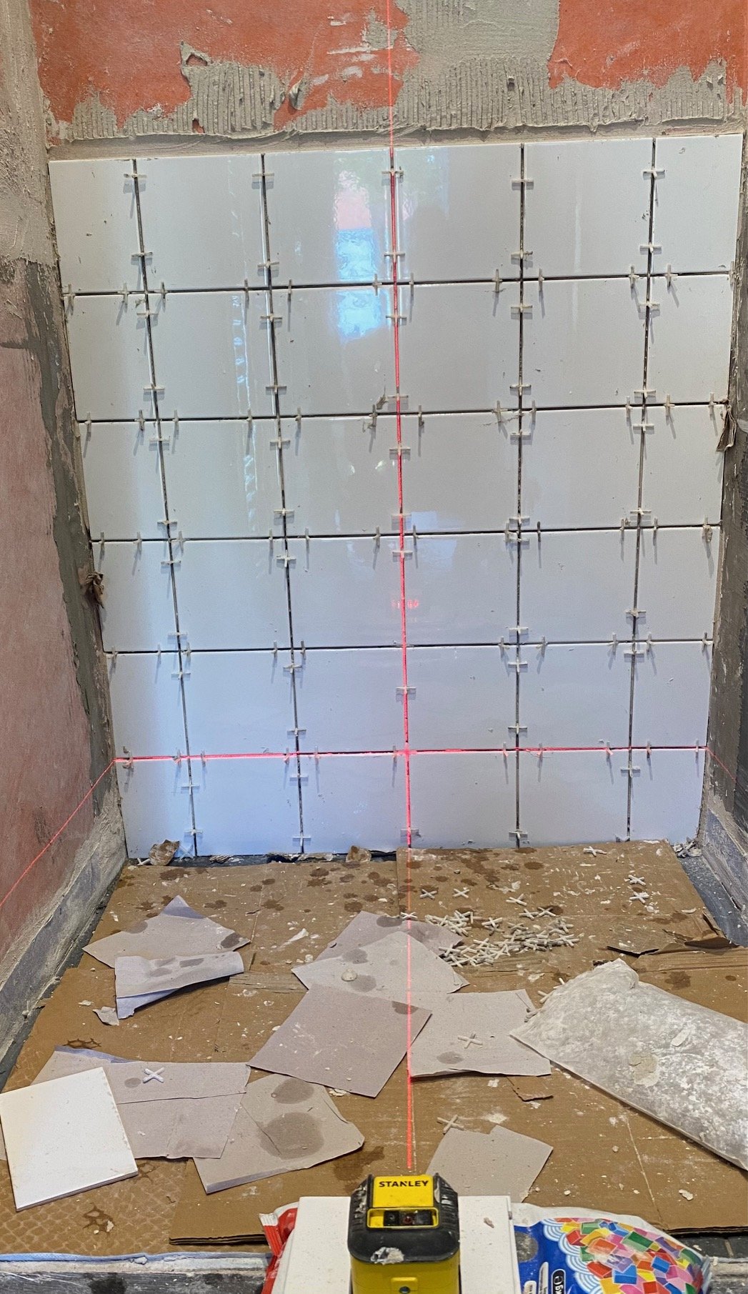 tiled shelf shelving niche bath en-suite shower unit enclosure vanity units white kitchen island renovation plastering flooring electrical tiling metro modern stylish breakfast bar remodel design contractor rewire installer tradesman builder home imp