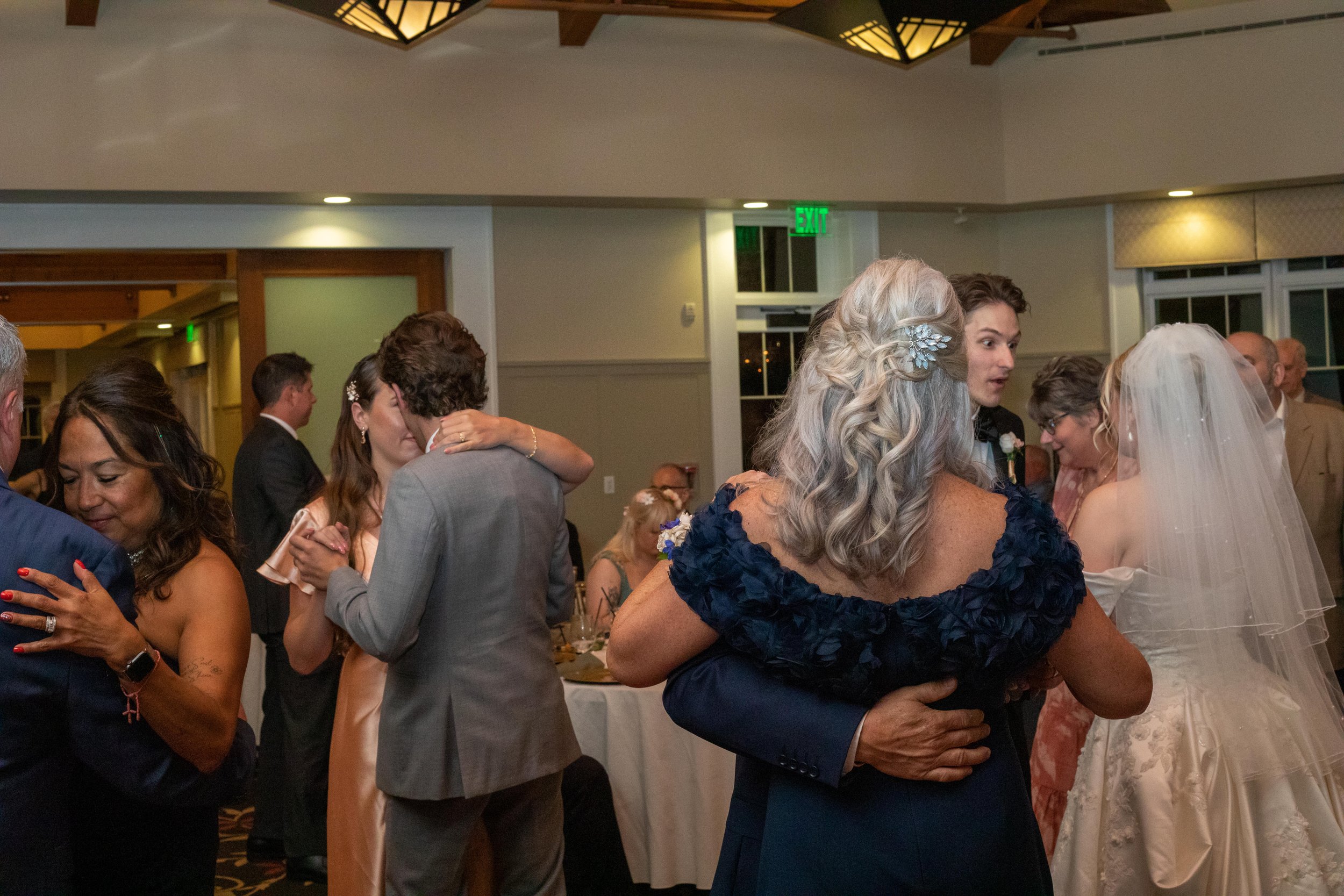 Gwen and Mitchell Wedding459.jpg