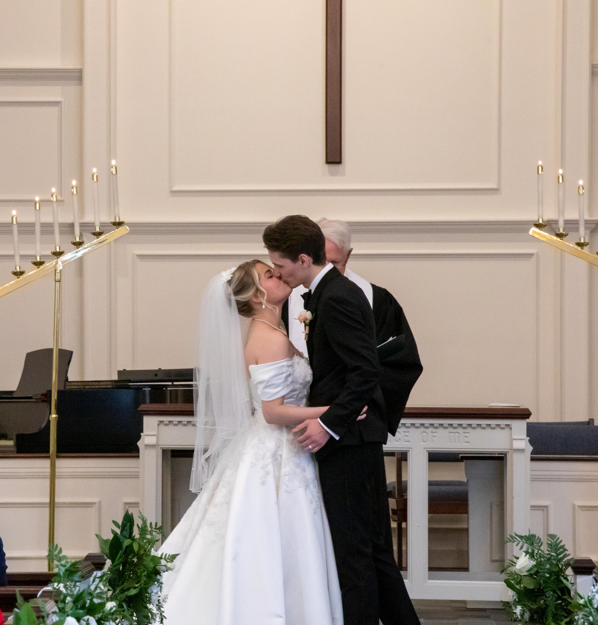 Gwen and Mitchell Wedding343.jpg
