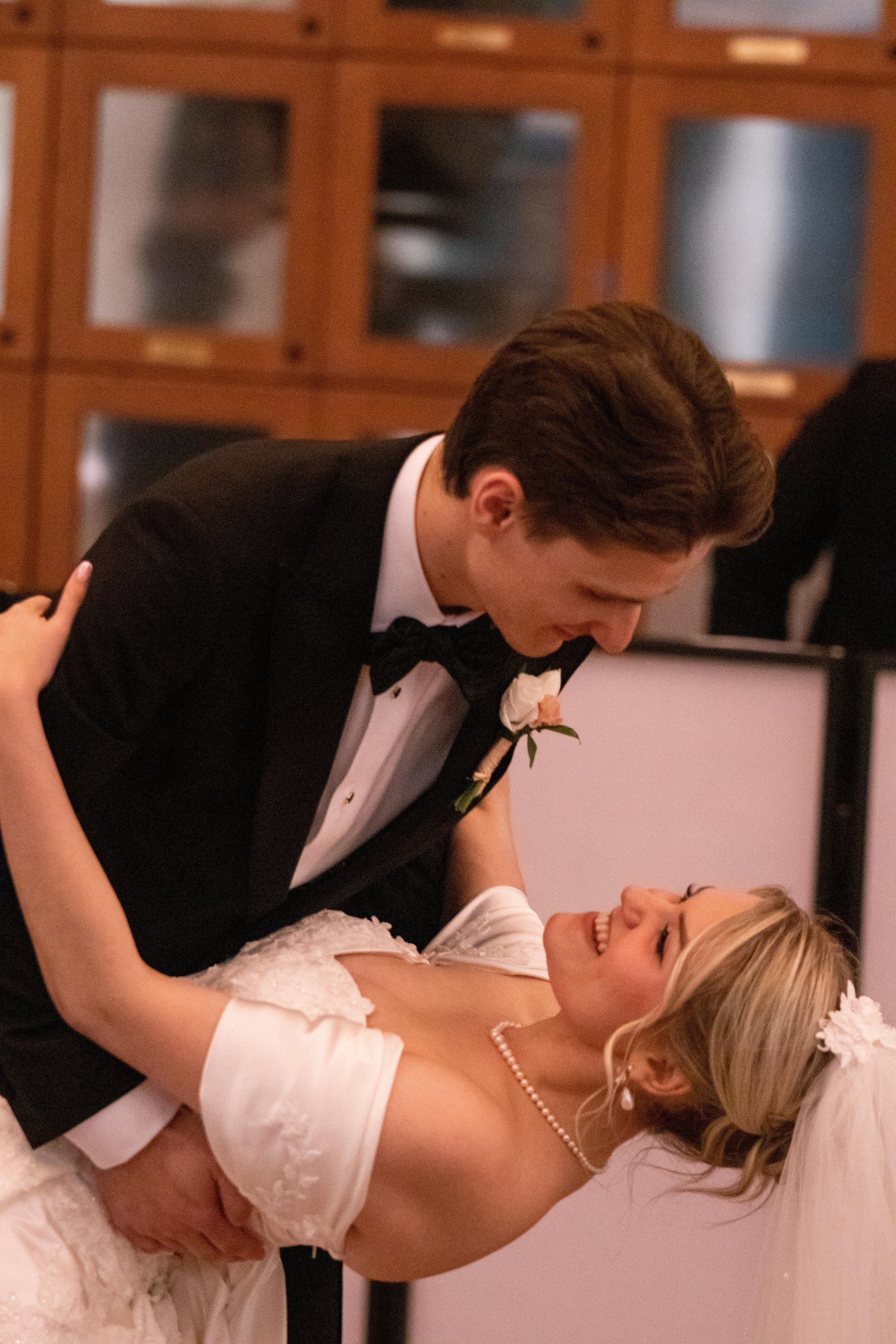 Gwen and Mitchell Wedding658.jpg