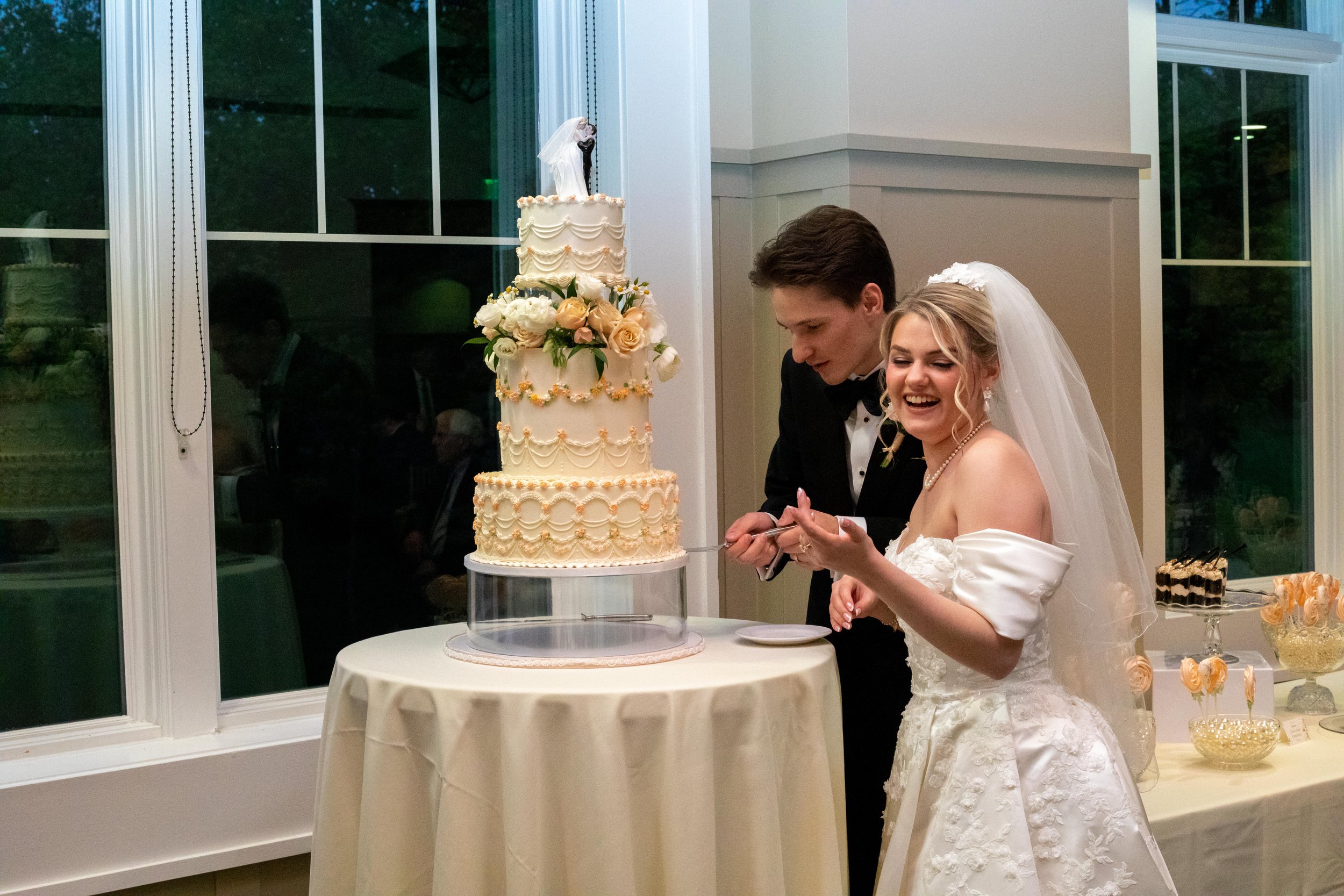 Gwen and Mitchell Wedding441.jpg