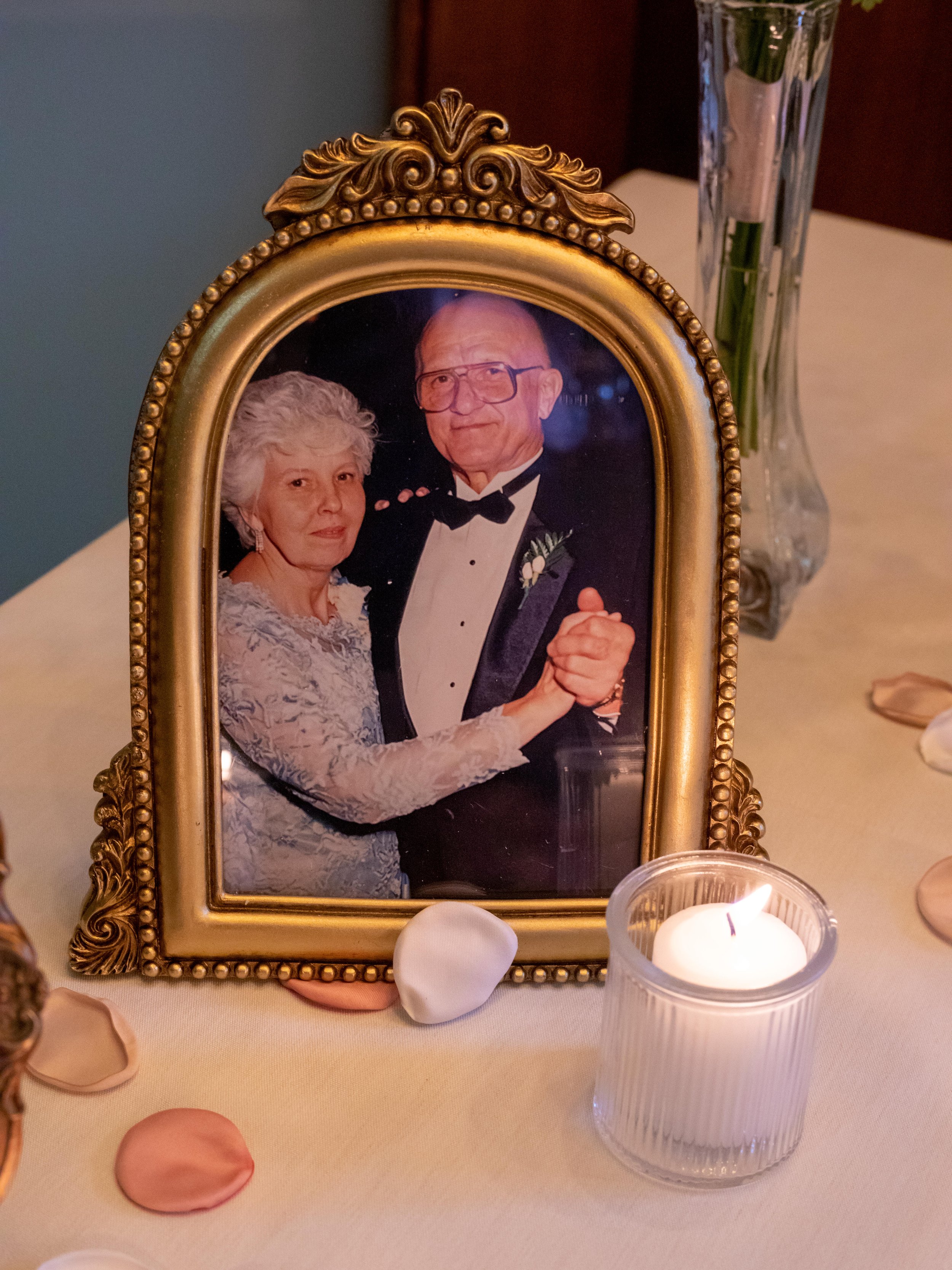 Gwen and Mitchell Wedding398.jpg