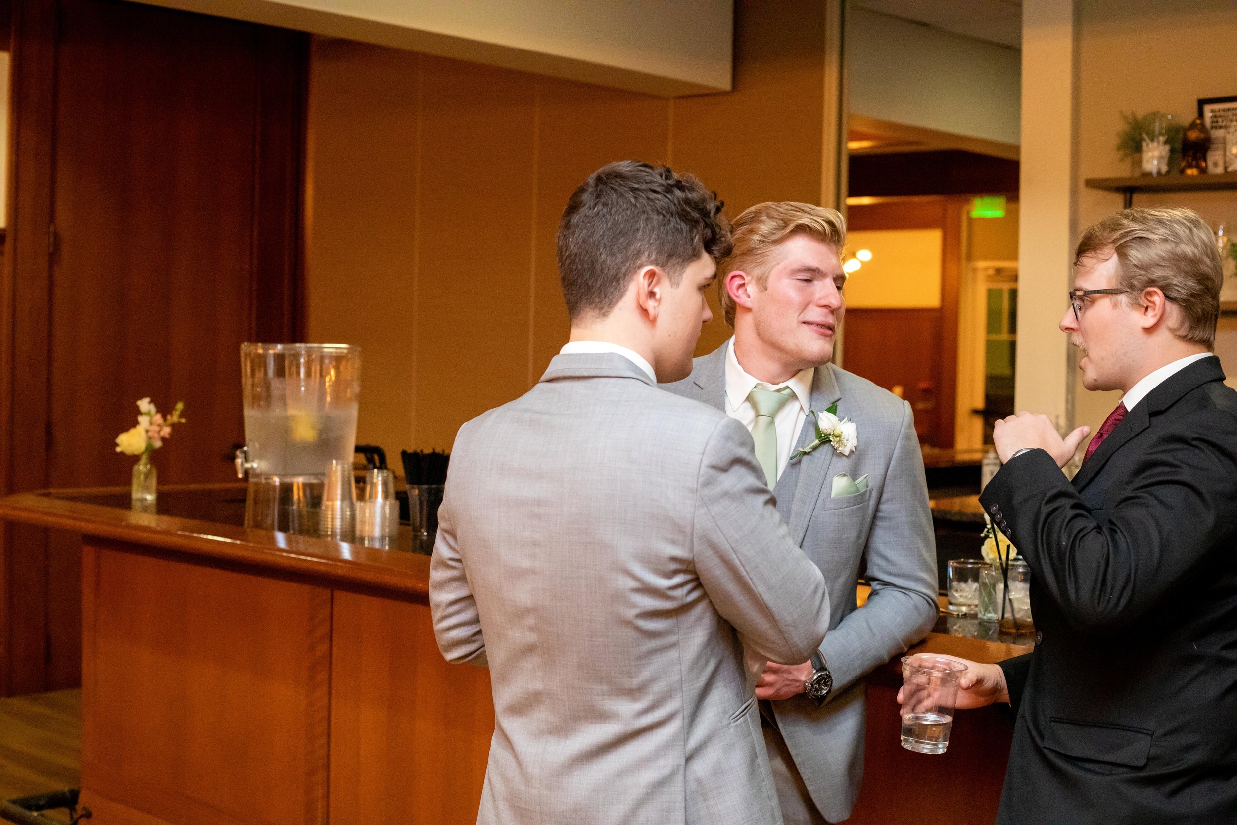 Gwen and Mitchell Wedding529.jpg