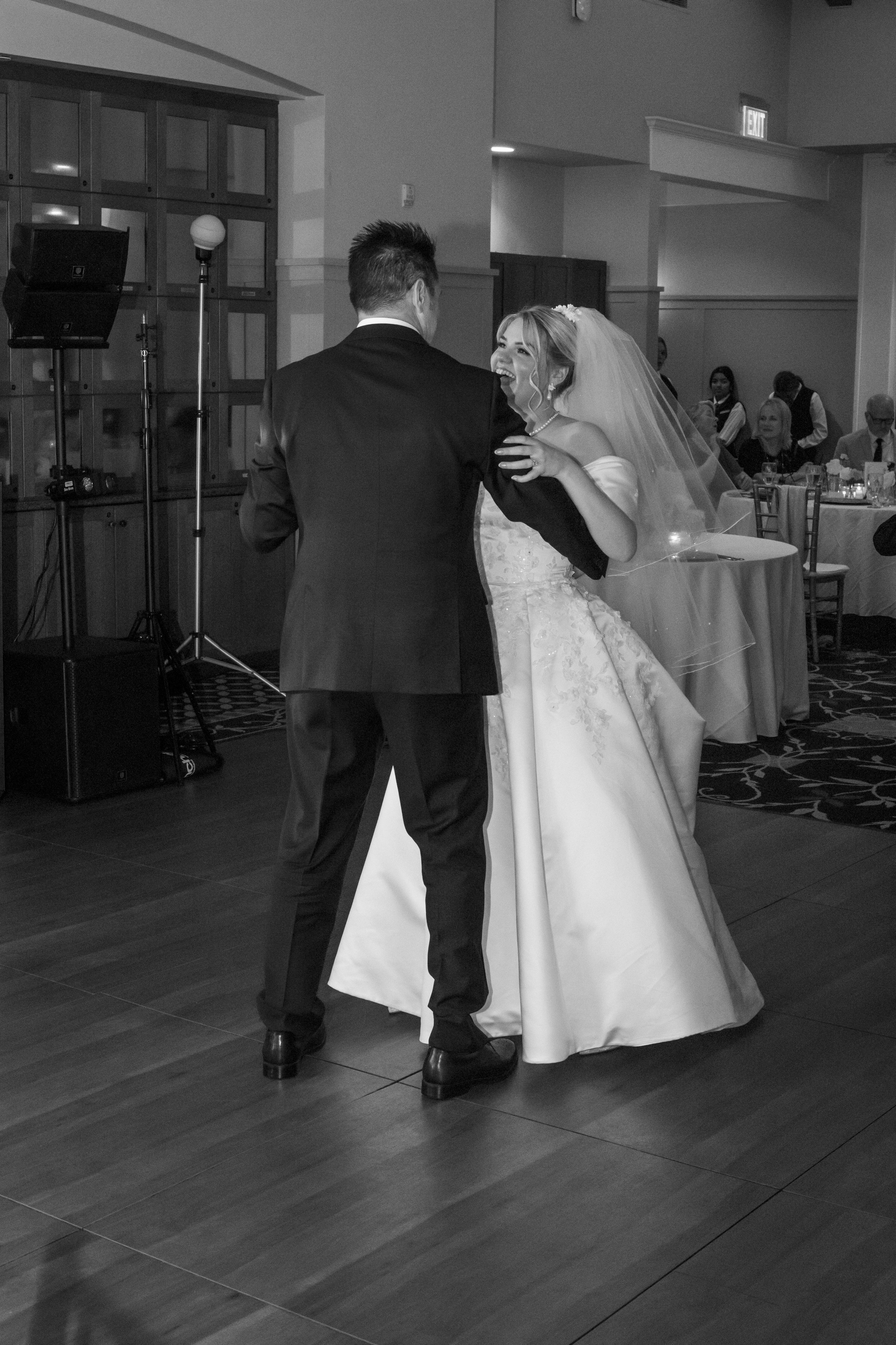 Gwen and Mitchell Wedding451.jpg