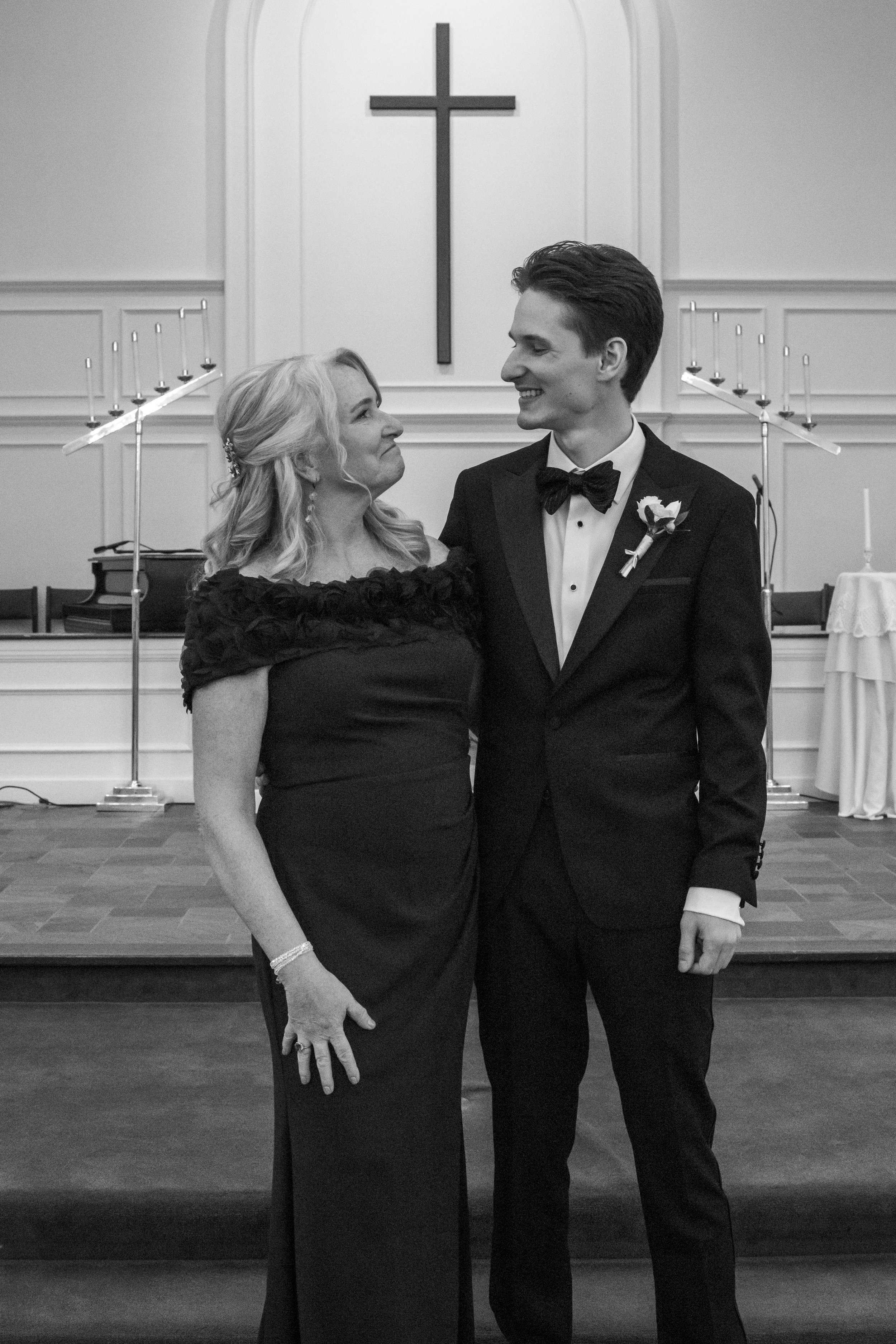 Gwen and Mitchell Wedding145.jpg