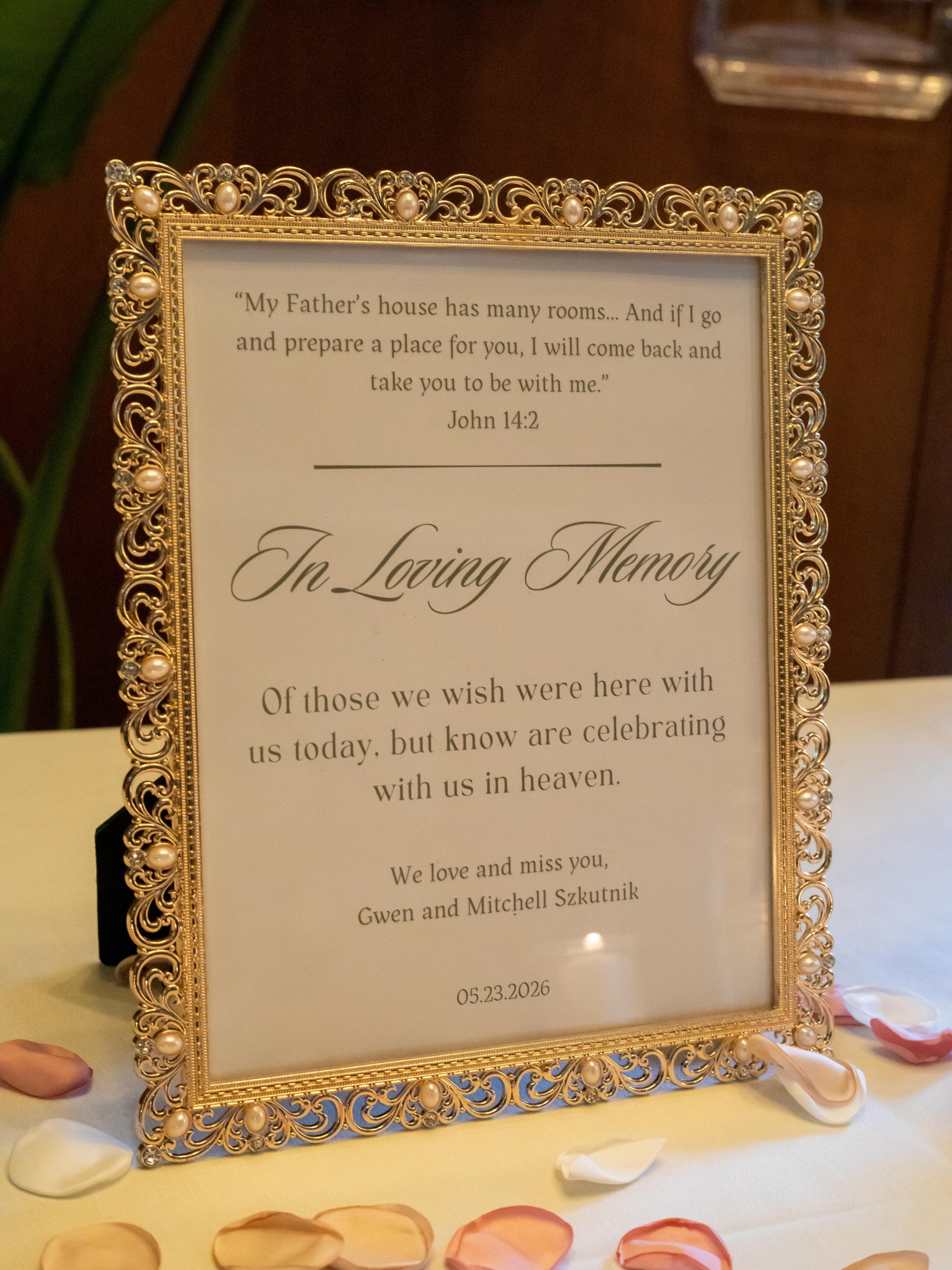 Gwen and Mitchell Wedding402.jpg