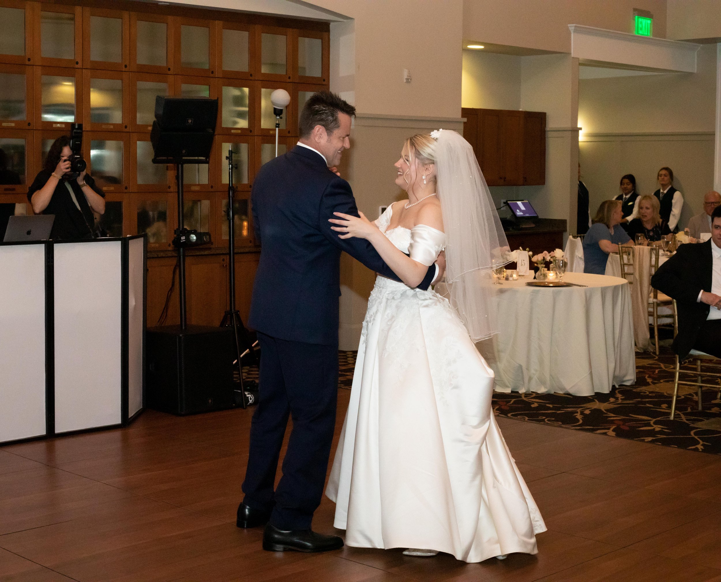 Gwen and Mitchell Wedding449.jpg
