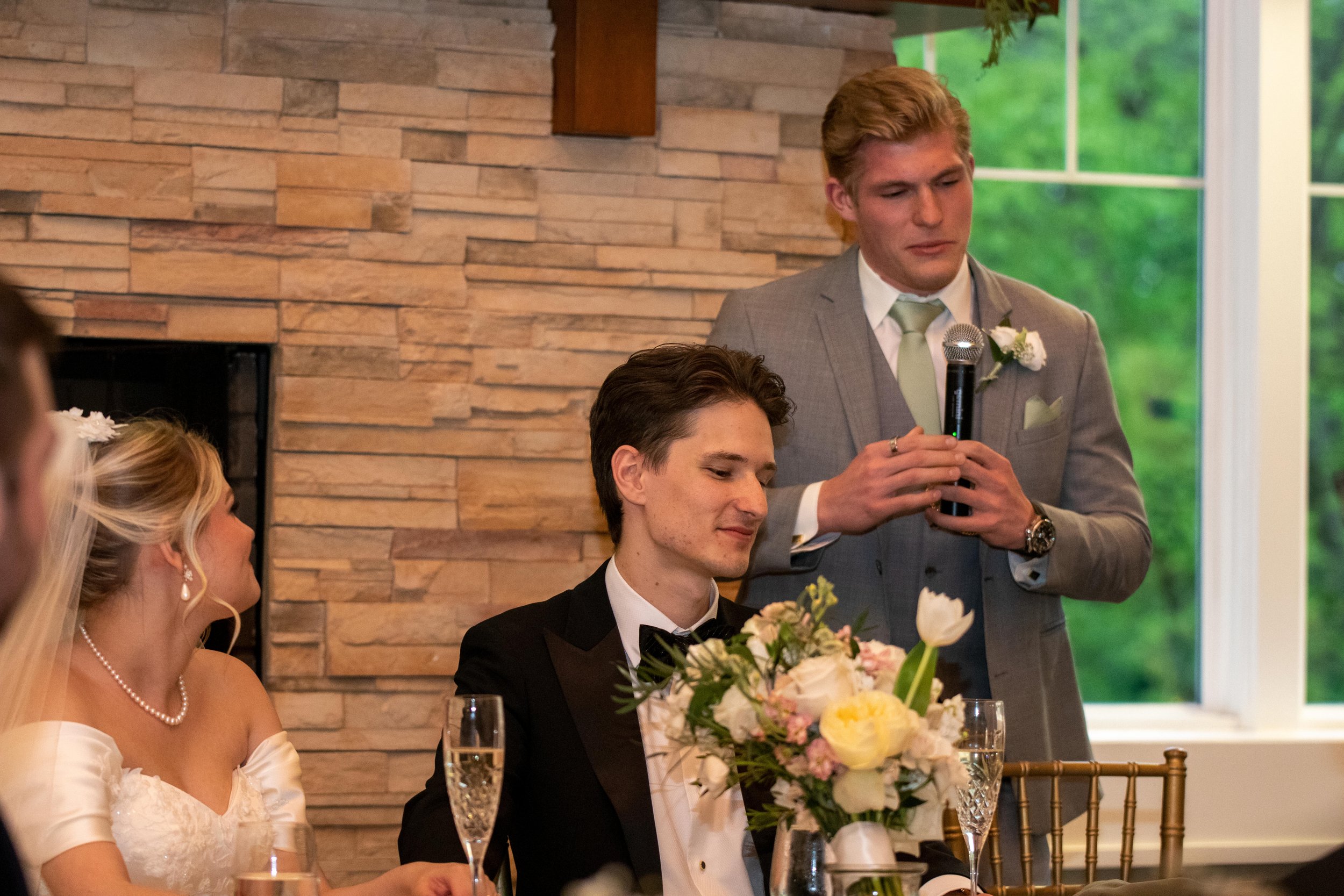 Gwen and Mitchell Wedding640.jpg