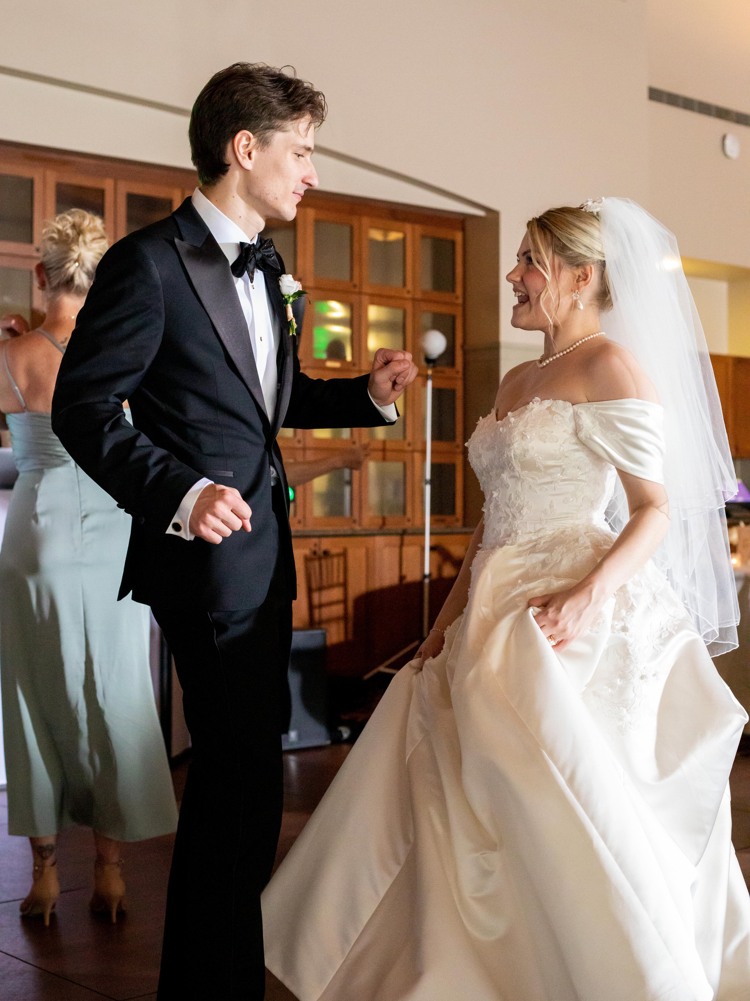 Gwen and Mitchell Wedding539.jpg