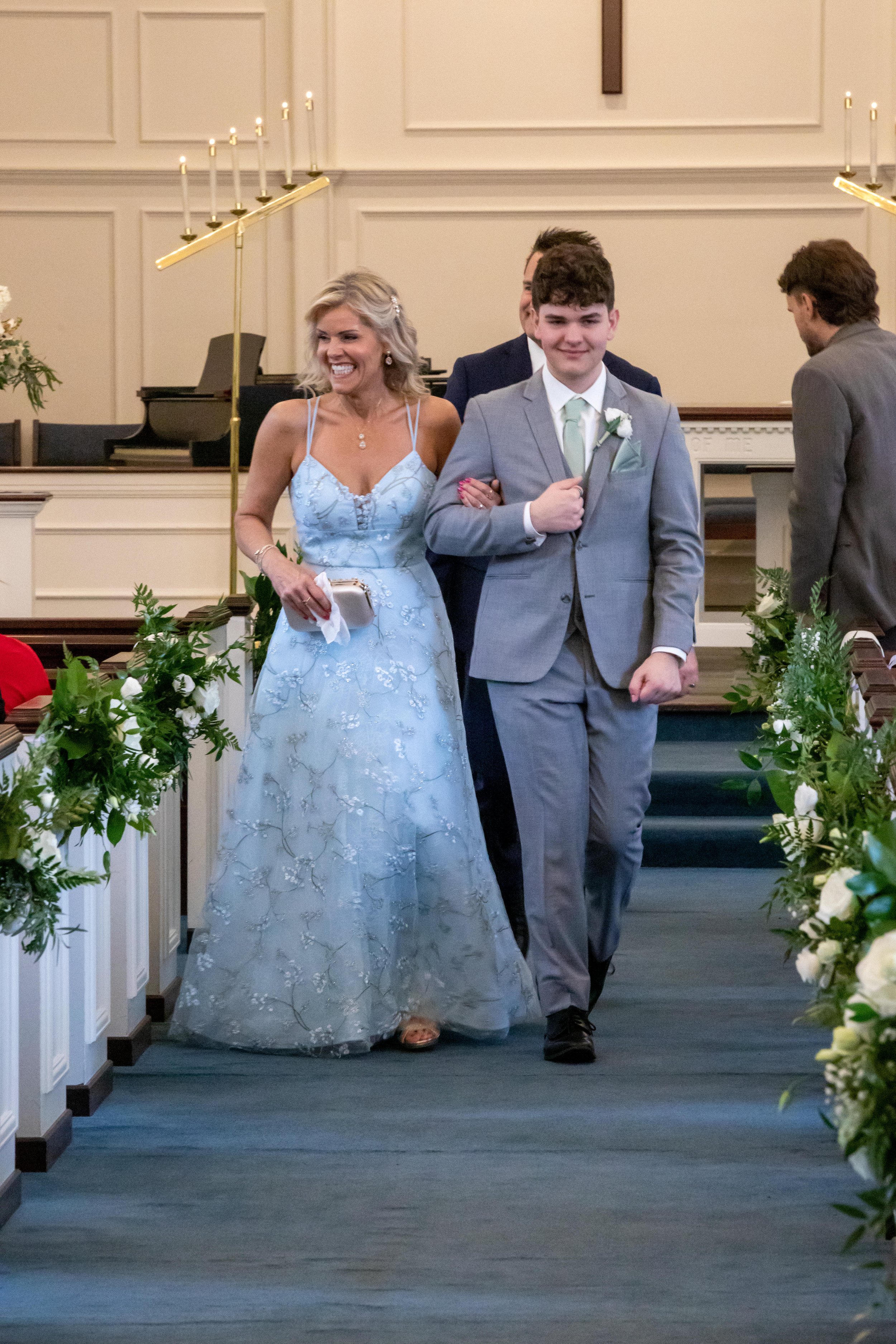 Gwen and Mitchell Wedding360.jpg