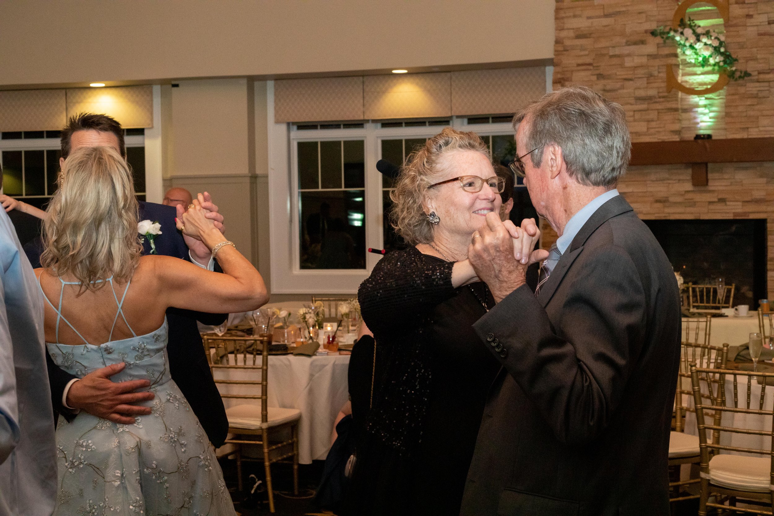 Gwen and Mitchell Wedding461.jpg