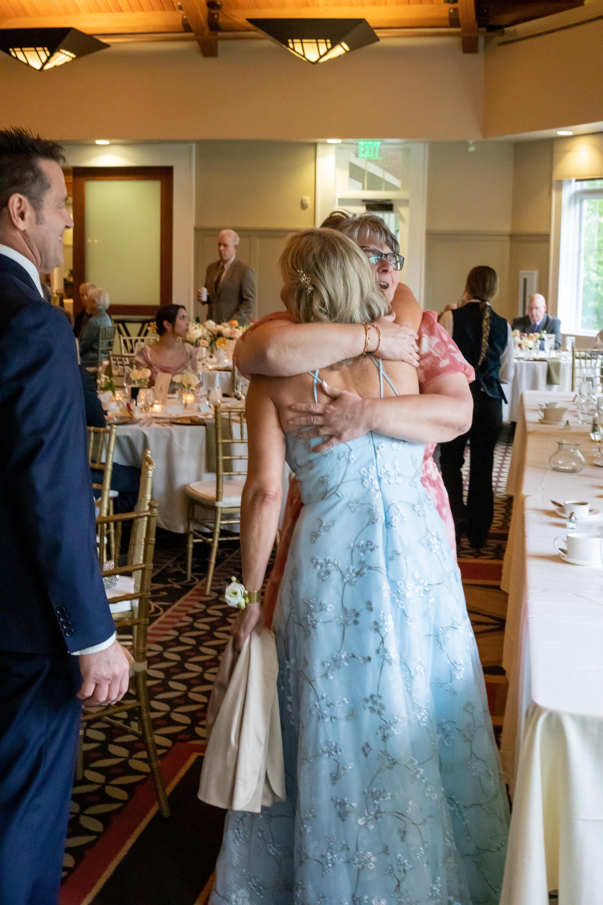 Gwen and Mitchell Wedding406.jpg