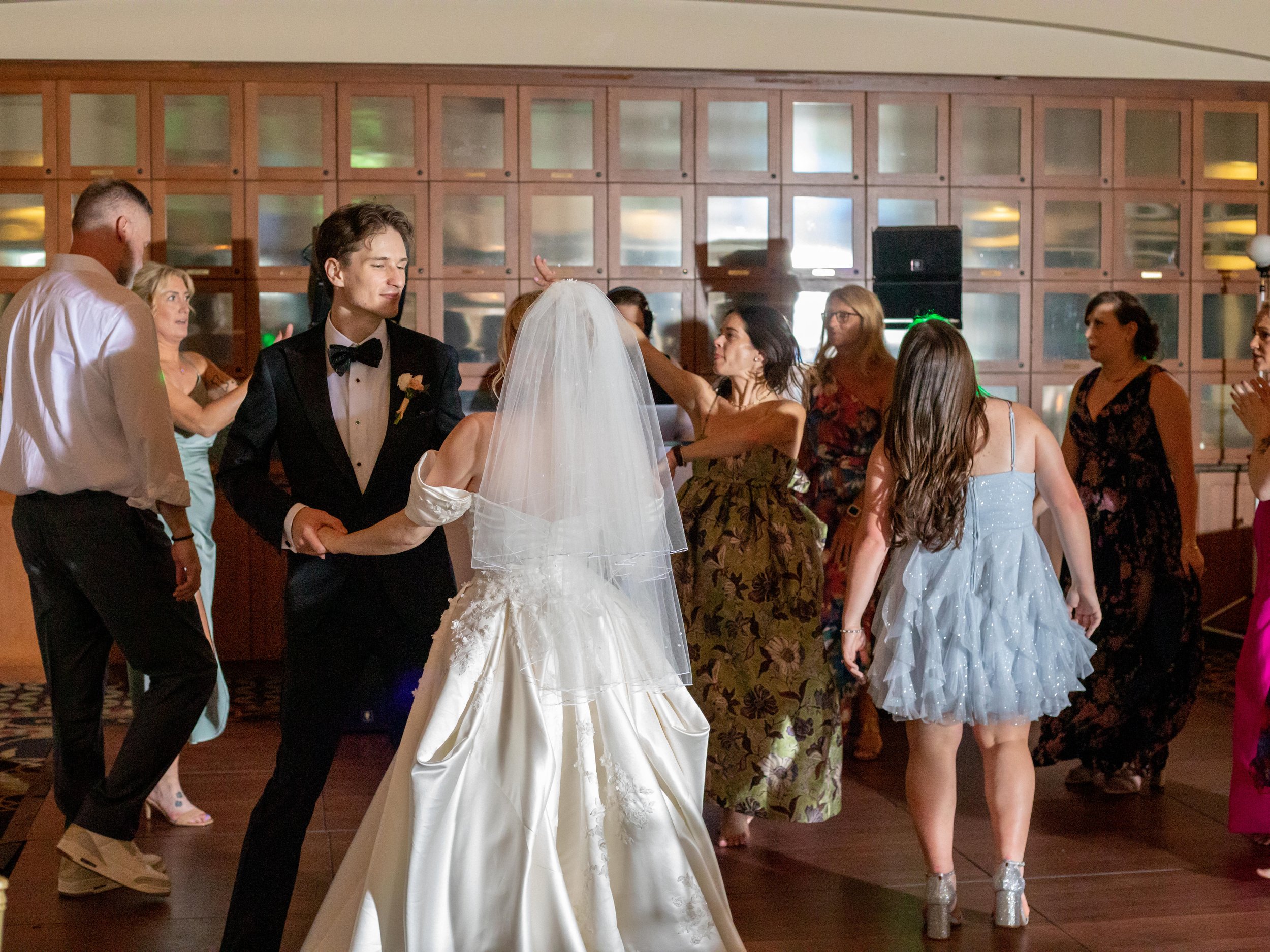 Gwen and Mitchell Wedding535.jpg