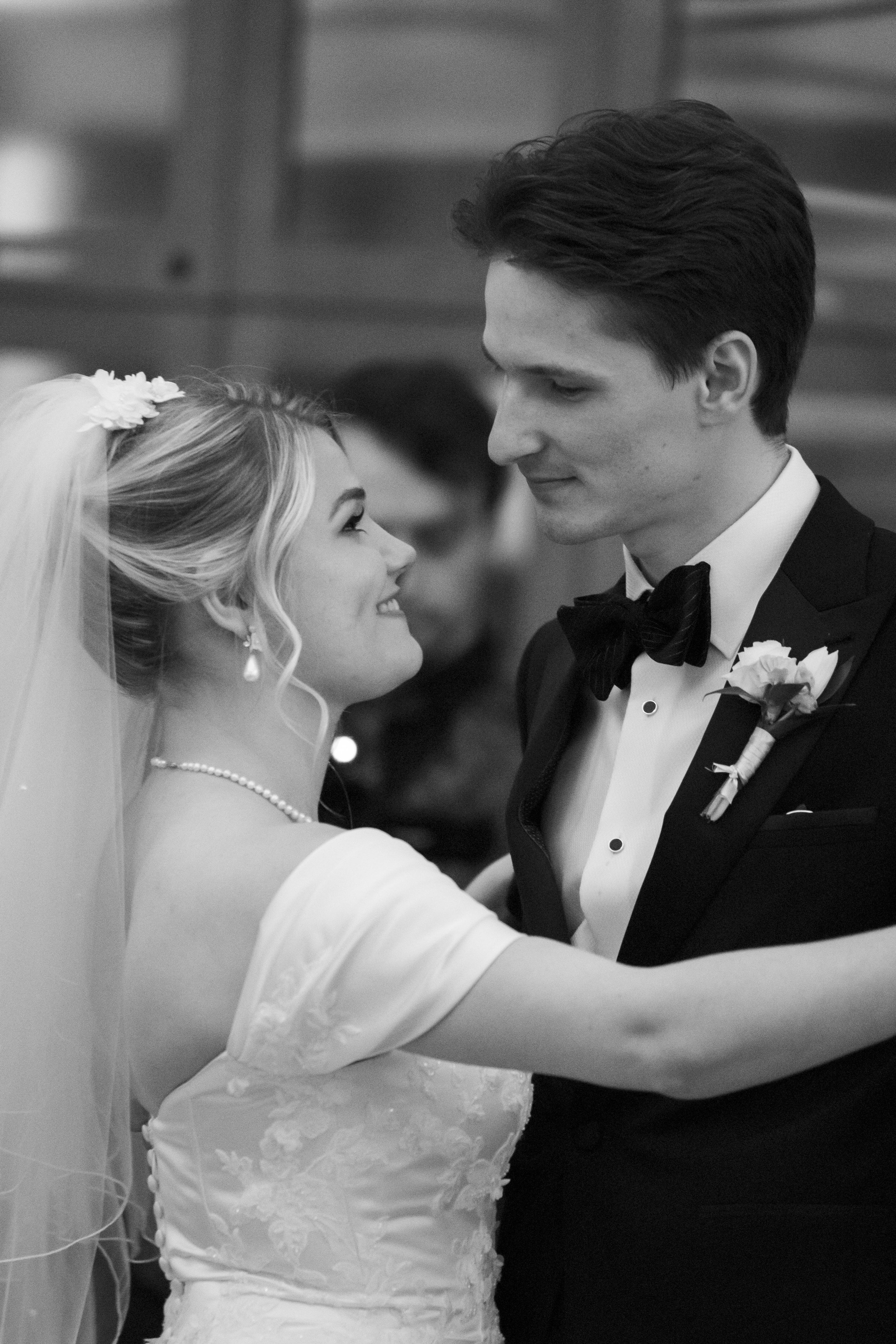 Gwen and Mitchell Wedding654.jpg