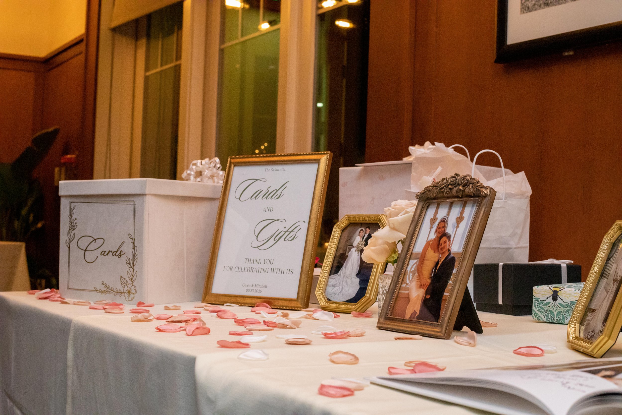Gwen and Mitchell Wedding518.jpg