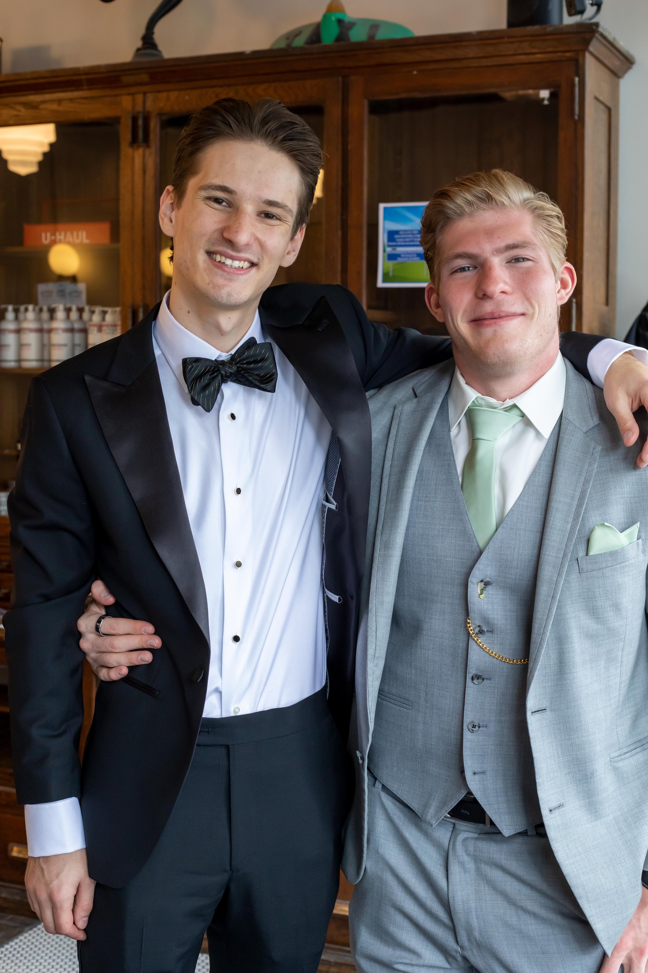 Gwen and Mitchell Wedding31.jpg