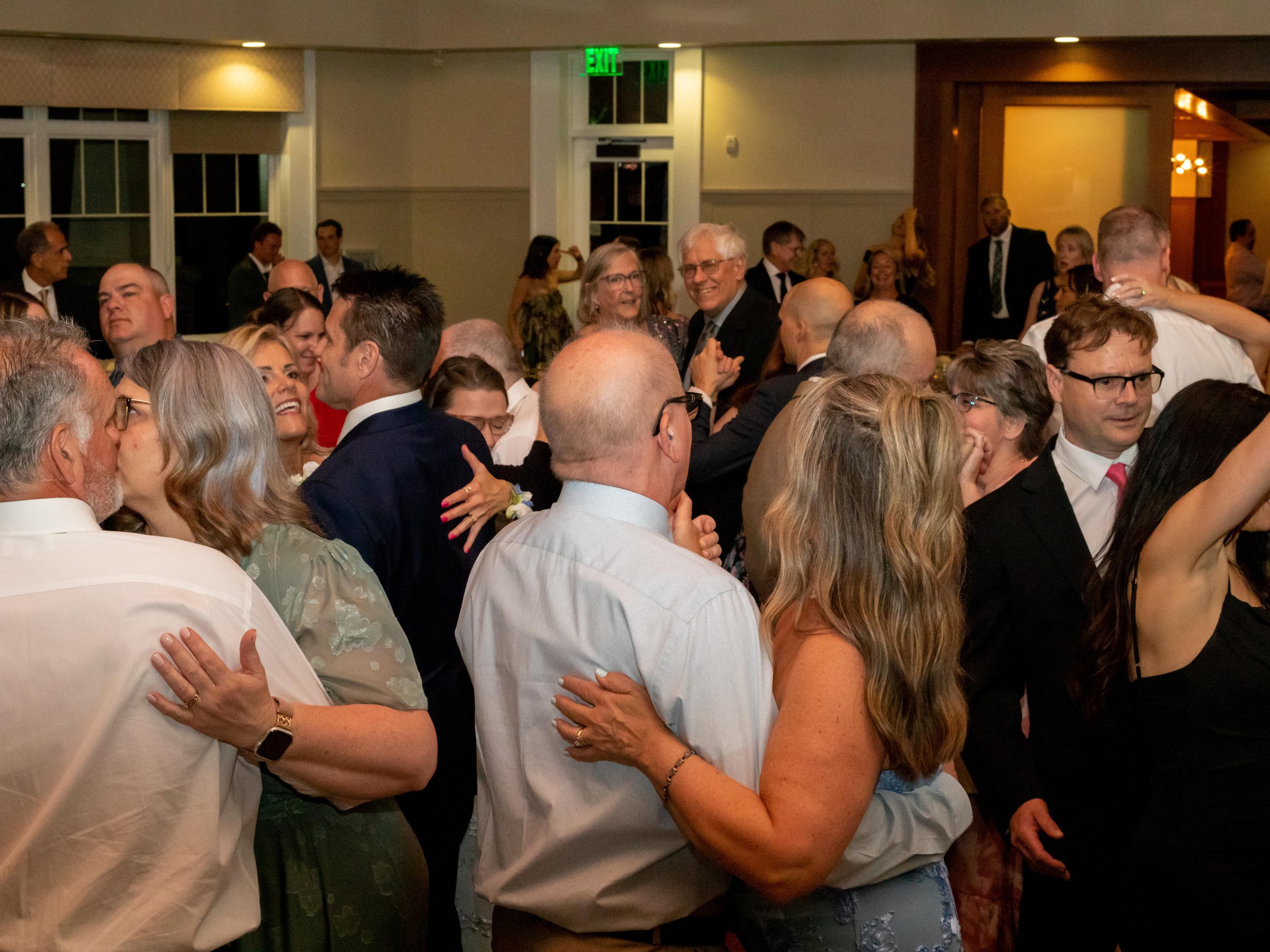 Gwen and Mitchell Wedding492.jpg