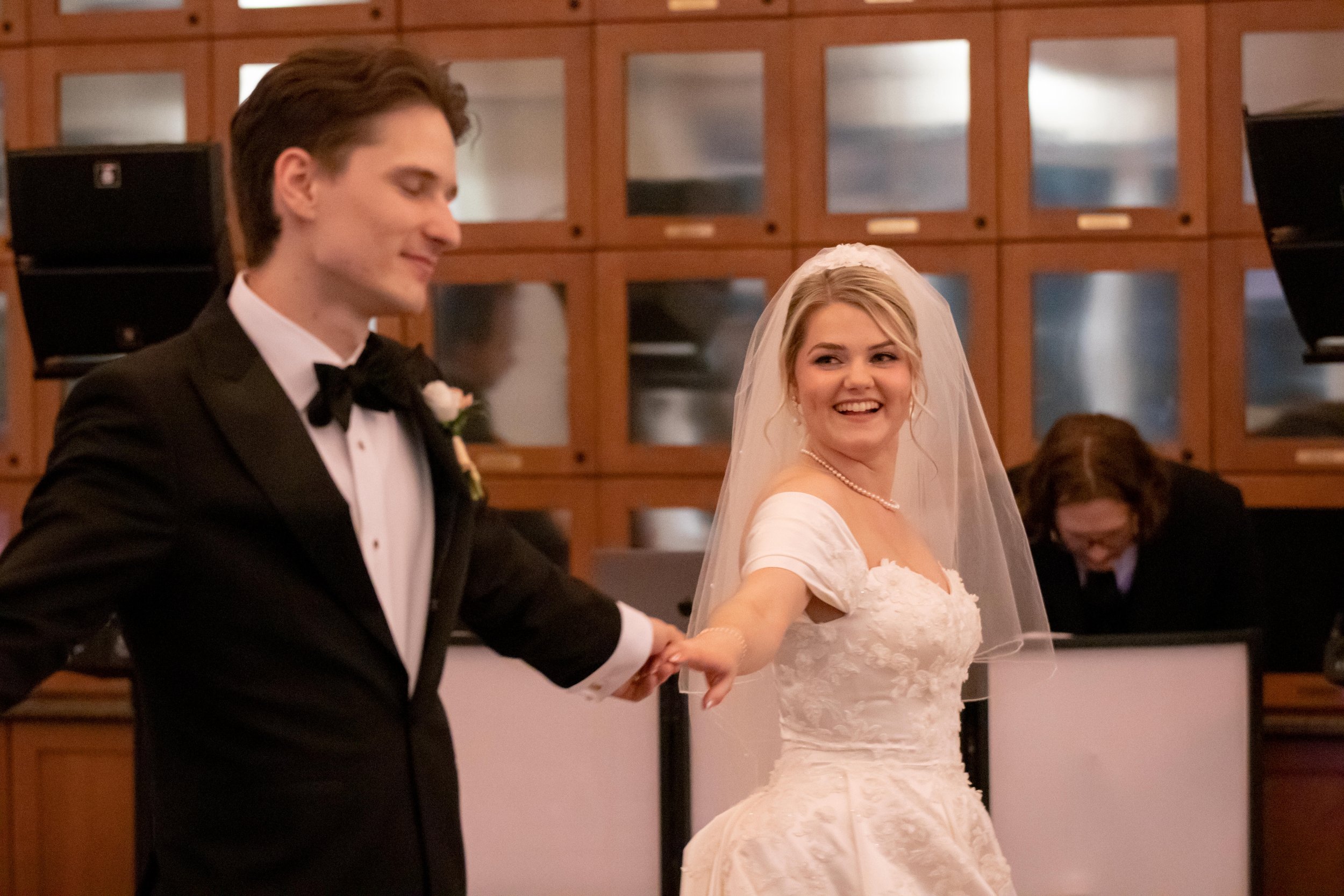 Gwen and Mitchell Wedding652.jpg