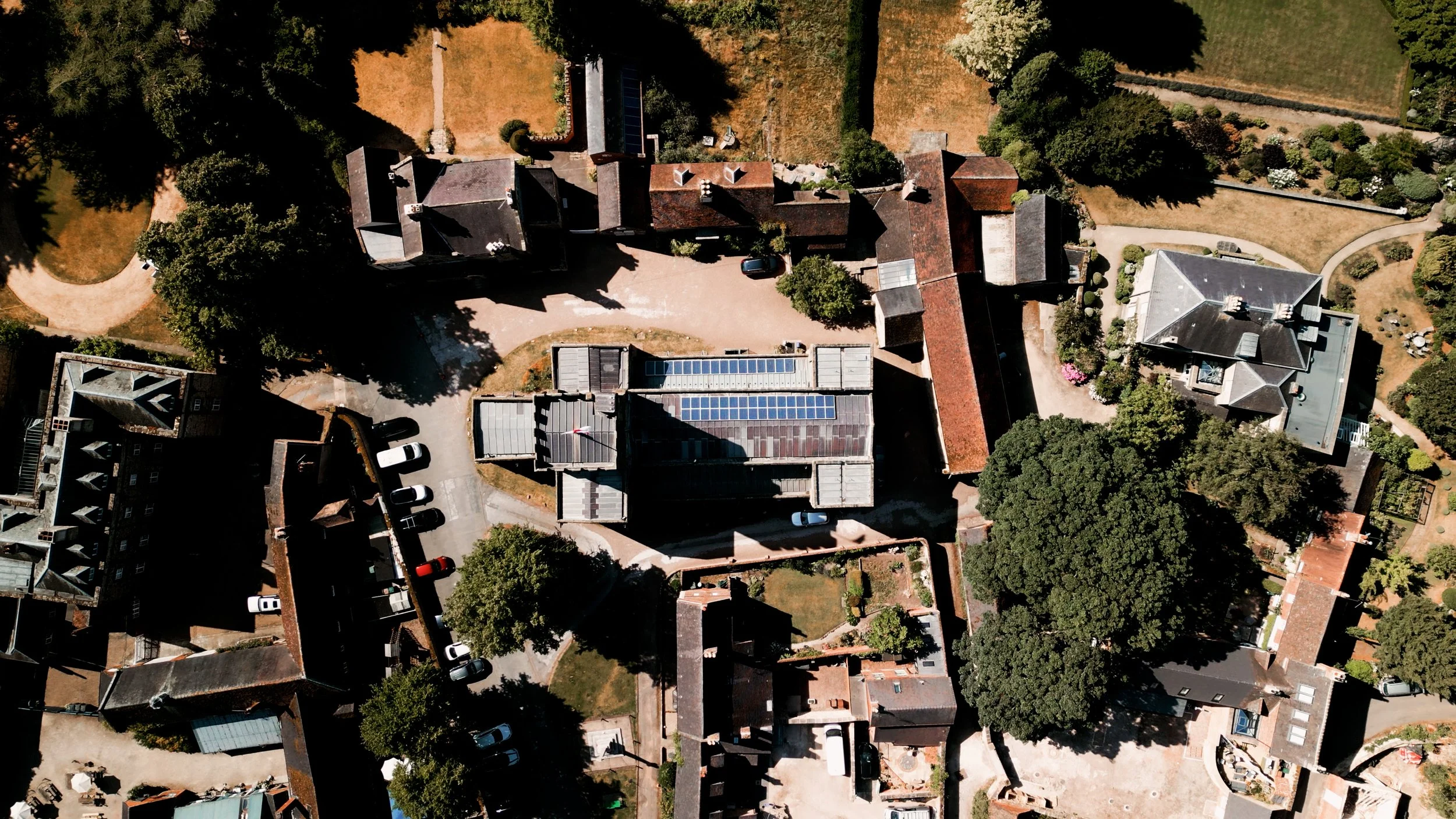 e & s wedding film pics.00_01_49_17.Still048.jpg