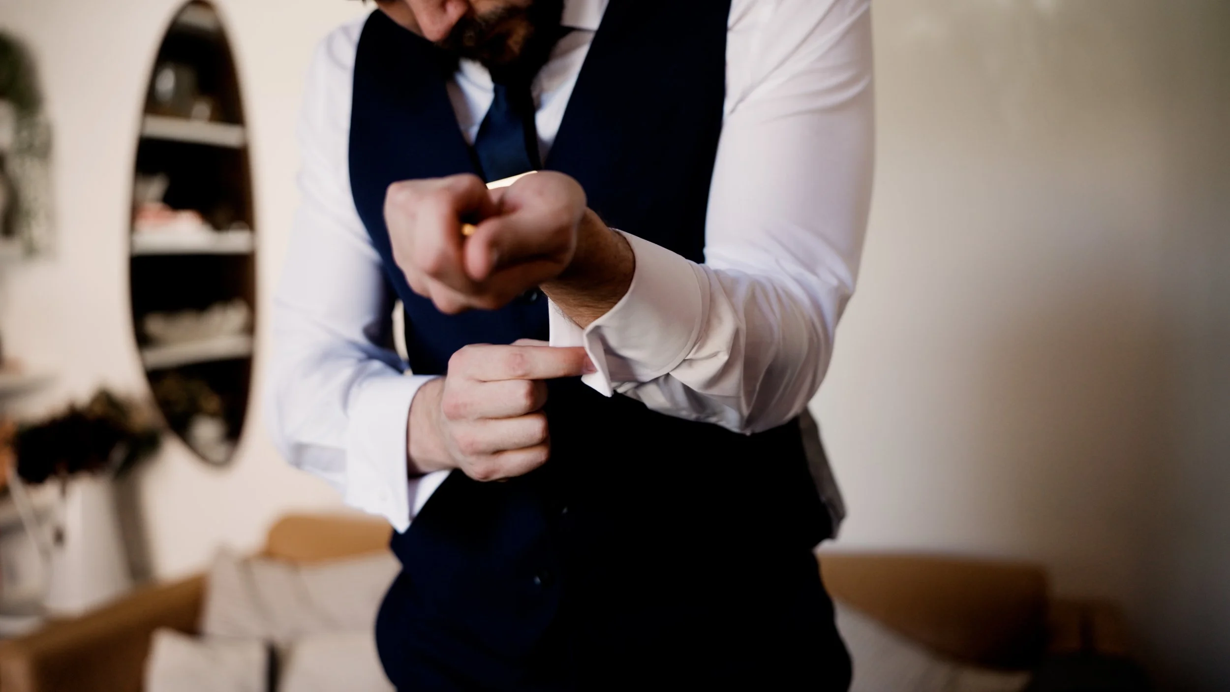 e & s wedding film pics.00_00_36_13.Still015.jpg