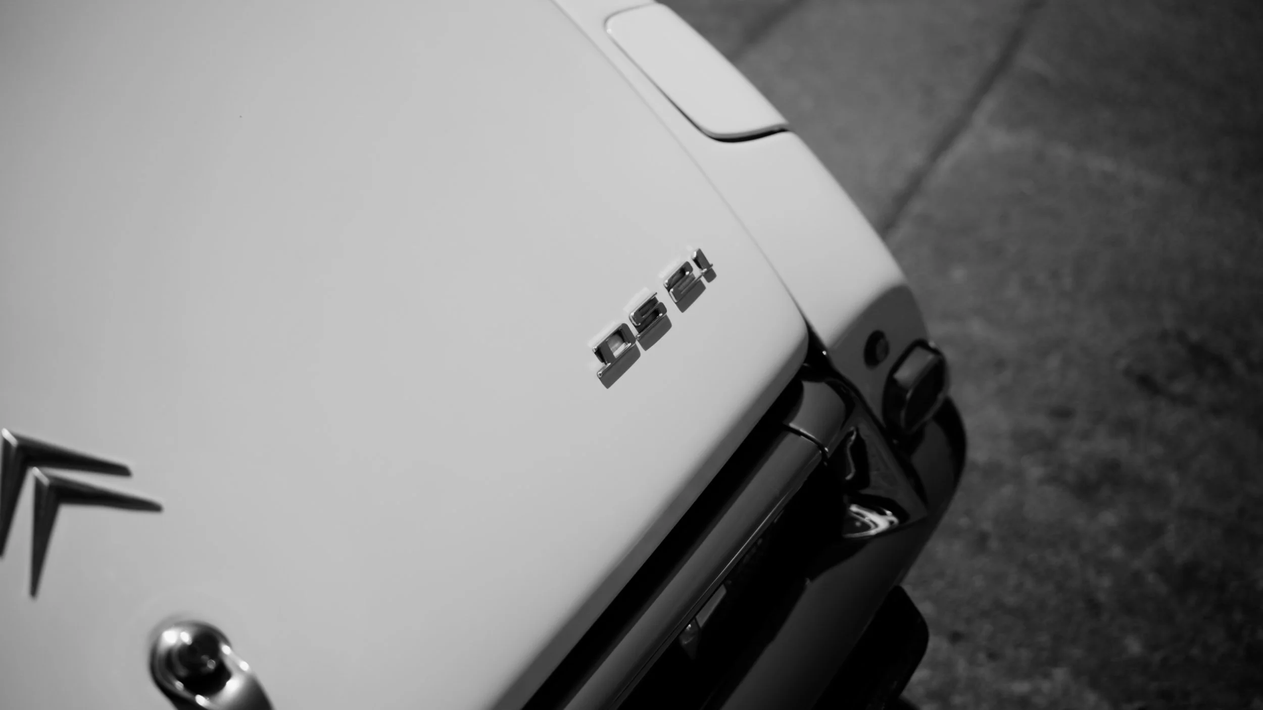 e & s wedding film pics.00_01_00_03.Still025.jpg