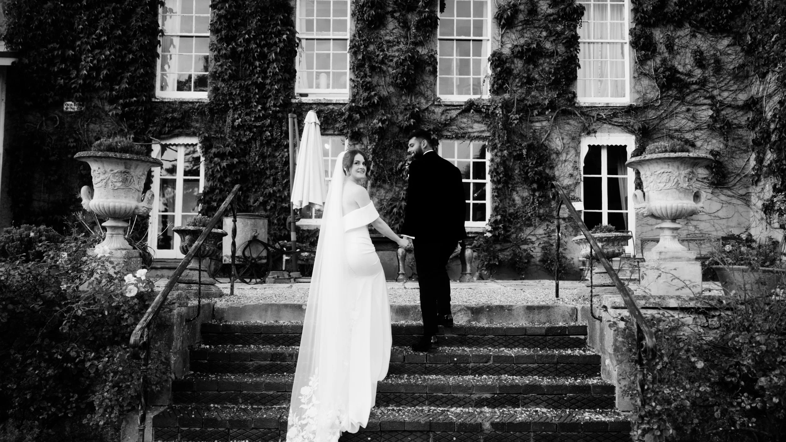a&a wedding film photos.00_01_30_02.Still077.jpg