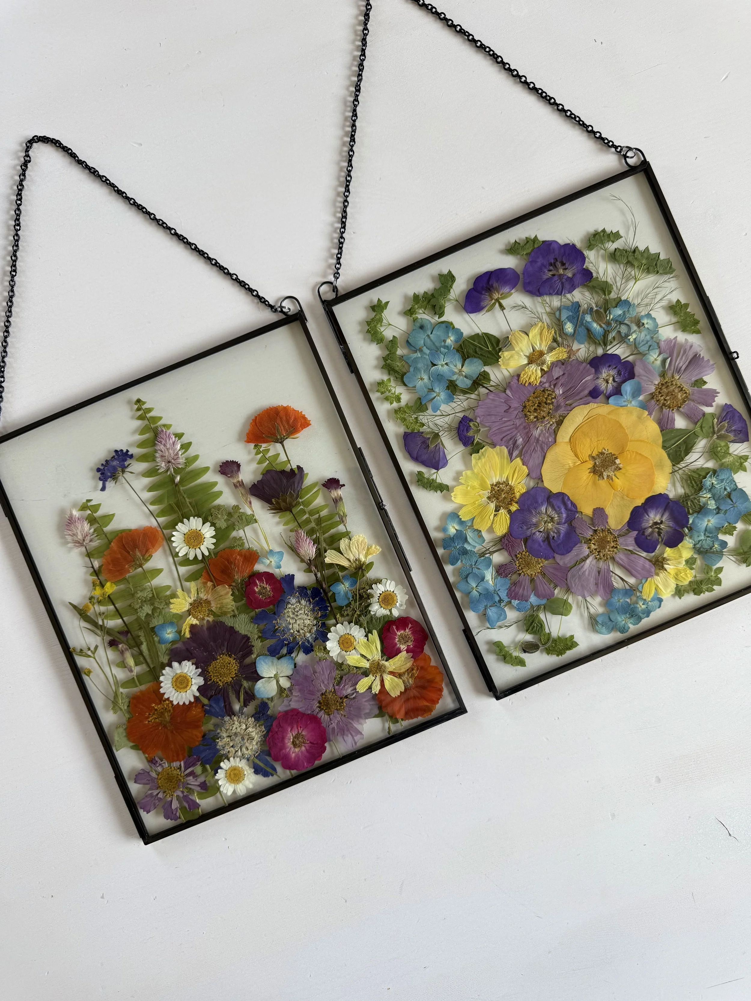 Our pressed flower workshop is a creative way to make art with our locally grown pressed flowers.