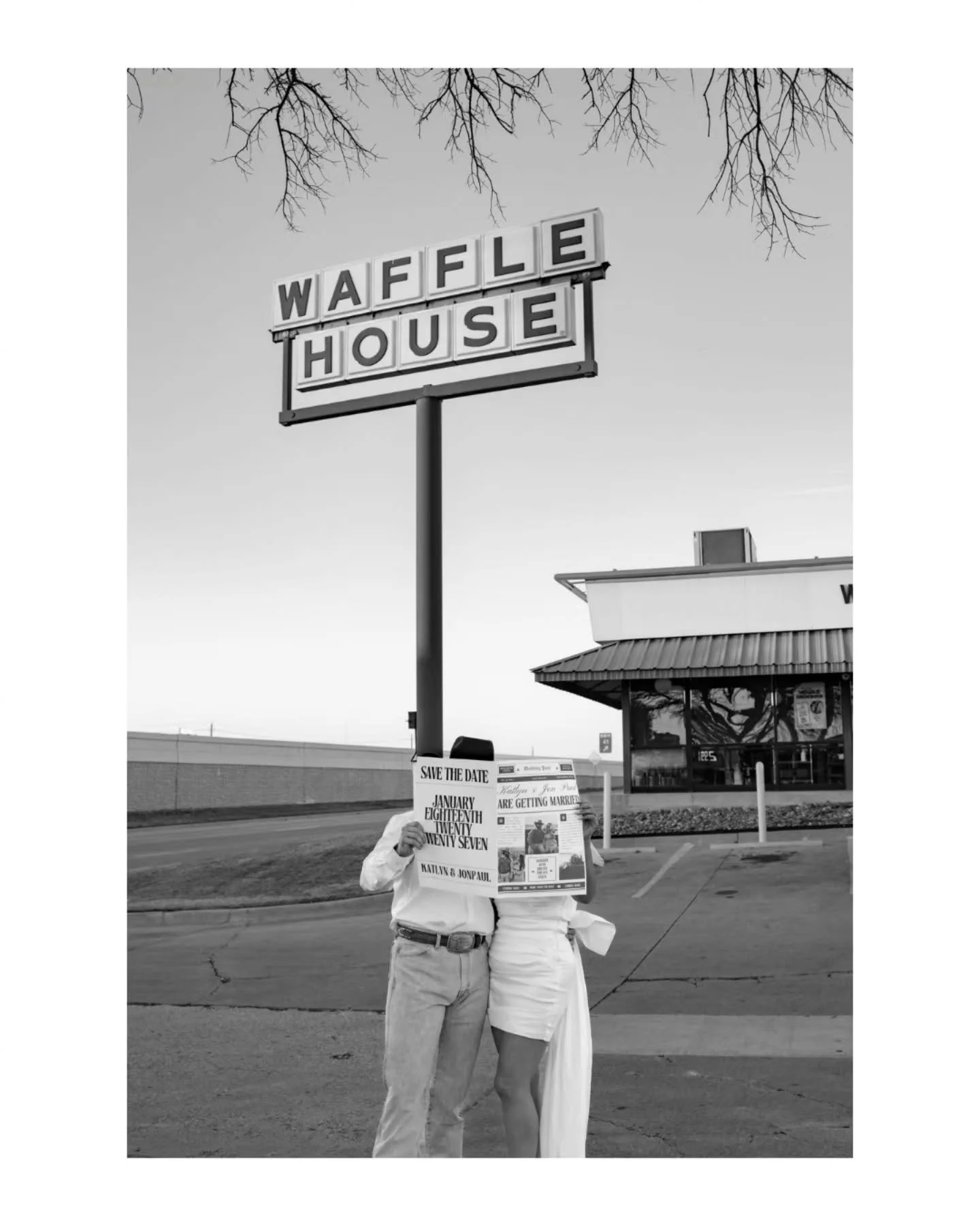 Save the date 🧇🥂✨️

DFW Engagement Photographer 
DFW Wedding photographer
DFW Family Photographer