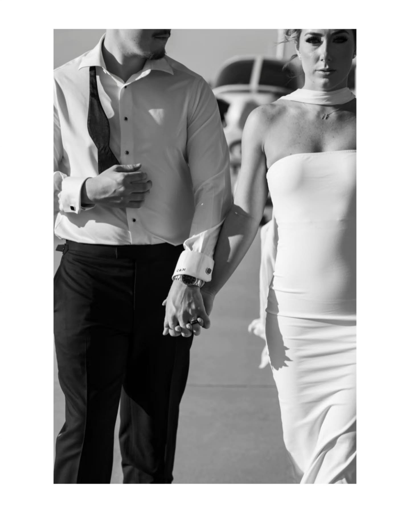 Host:@experiences.with.emily
Hair &amp; Makeup: @2girls1brushbeauty
Florals: @auroraflowersdfw
Models: @walkermacy @colbygodfrey
DFW Photographer 
DFW Wedding Photographer 
DFW Engagement Photographer 📸