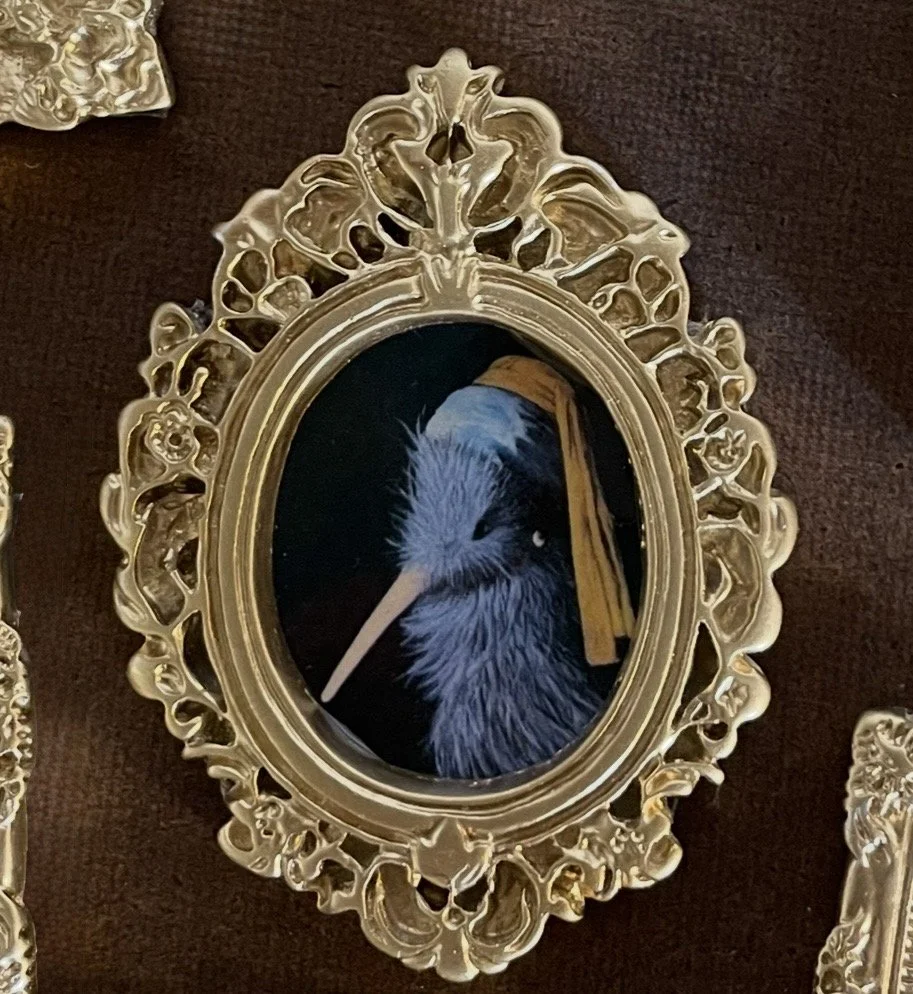 Kiwi with Pearl Earring Fridge Magnet – Handmade New Zealand Souvenir