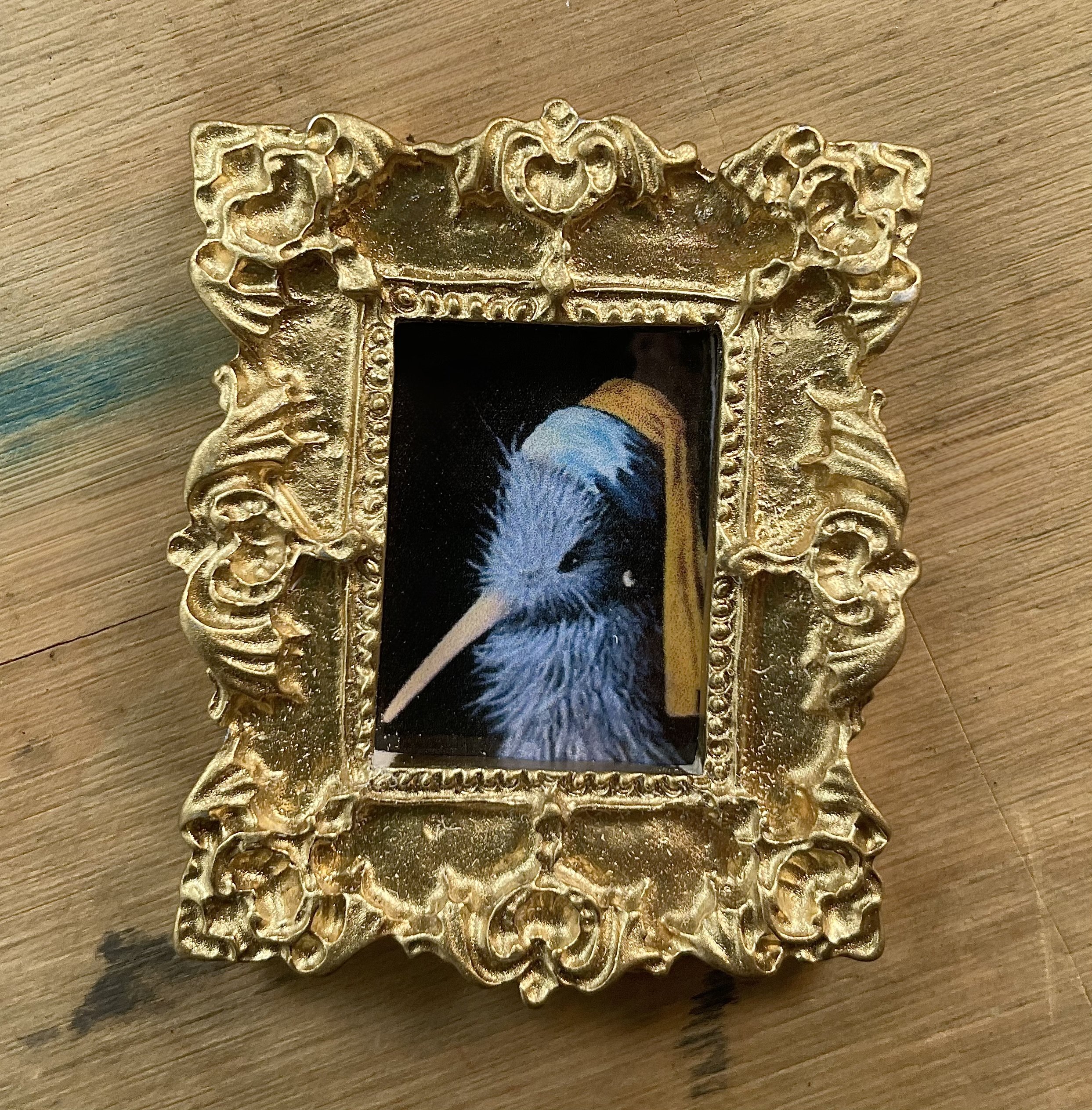 Handmade Kiwi fridge magnet based on original artwork designed in Picton New Zealand – native bird souvenir gift