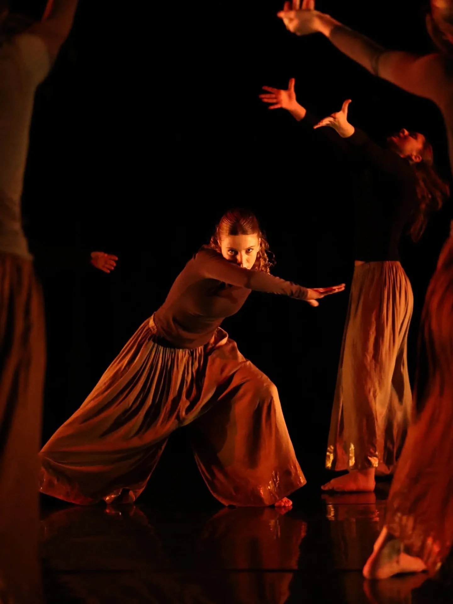 ❤️&zwj;🔥

Work by @charlotteruthpage 
Dancers: @freyanoden @tegansoloman.dance 

@3falldancecompany @uoc_dance @uoc_conservatoire @universityofchichester