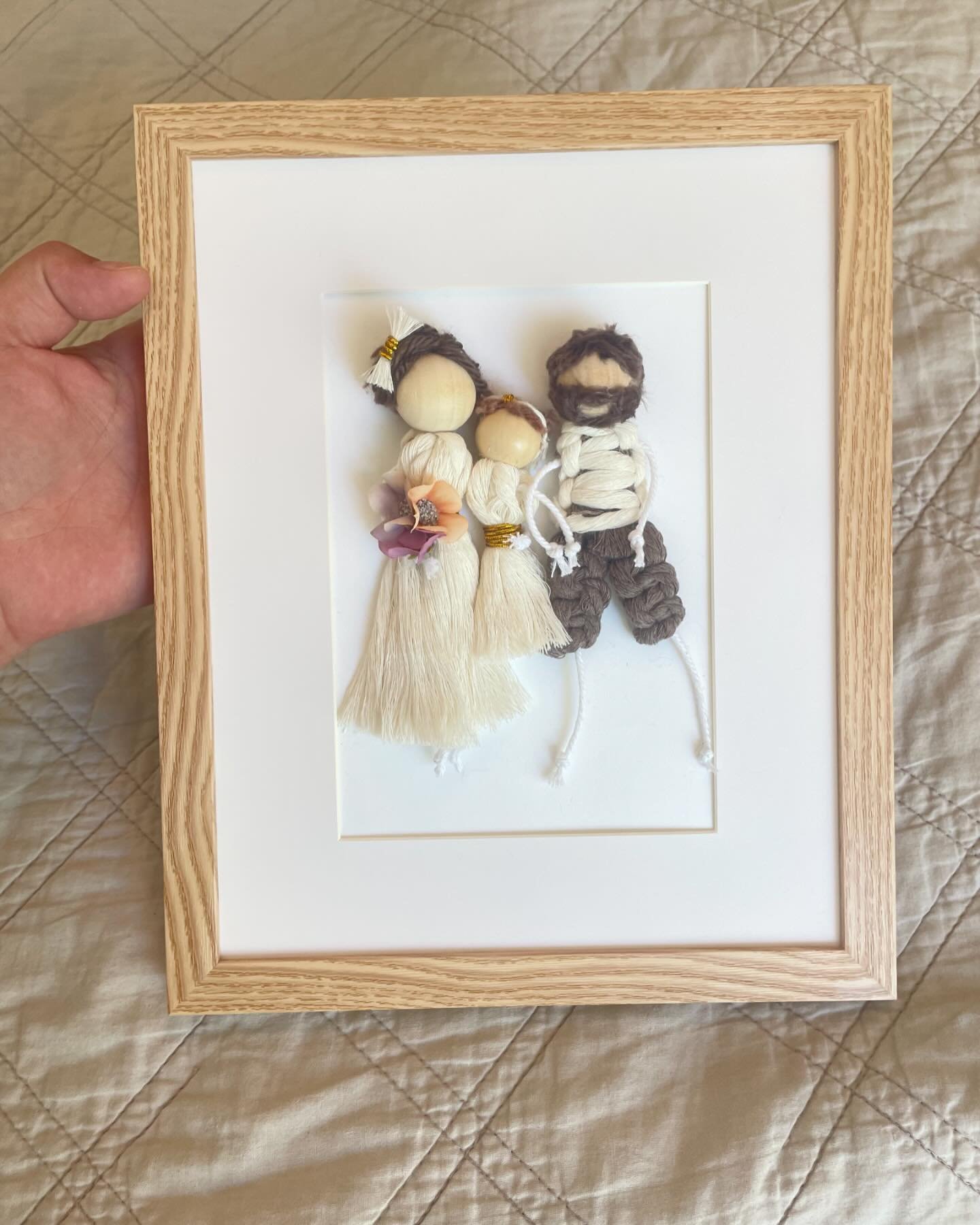 ✨🖼️ custom macrame doll portraits 💝✨

Turn those pics on your phone 🤳 into a piece of boho inspired art for your home! 

Each doll is handmade with details to reflect what makes you, YOU 🎀 down to the hair/hair style 🥹

Treat yourself this Mothe