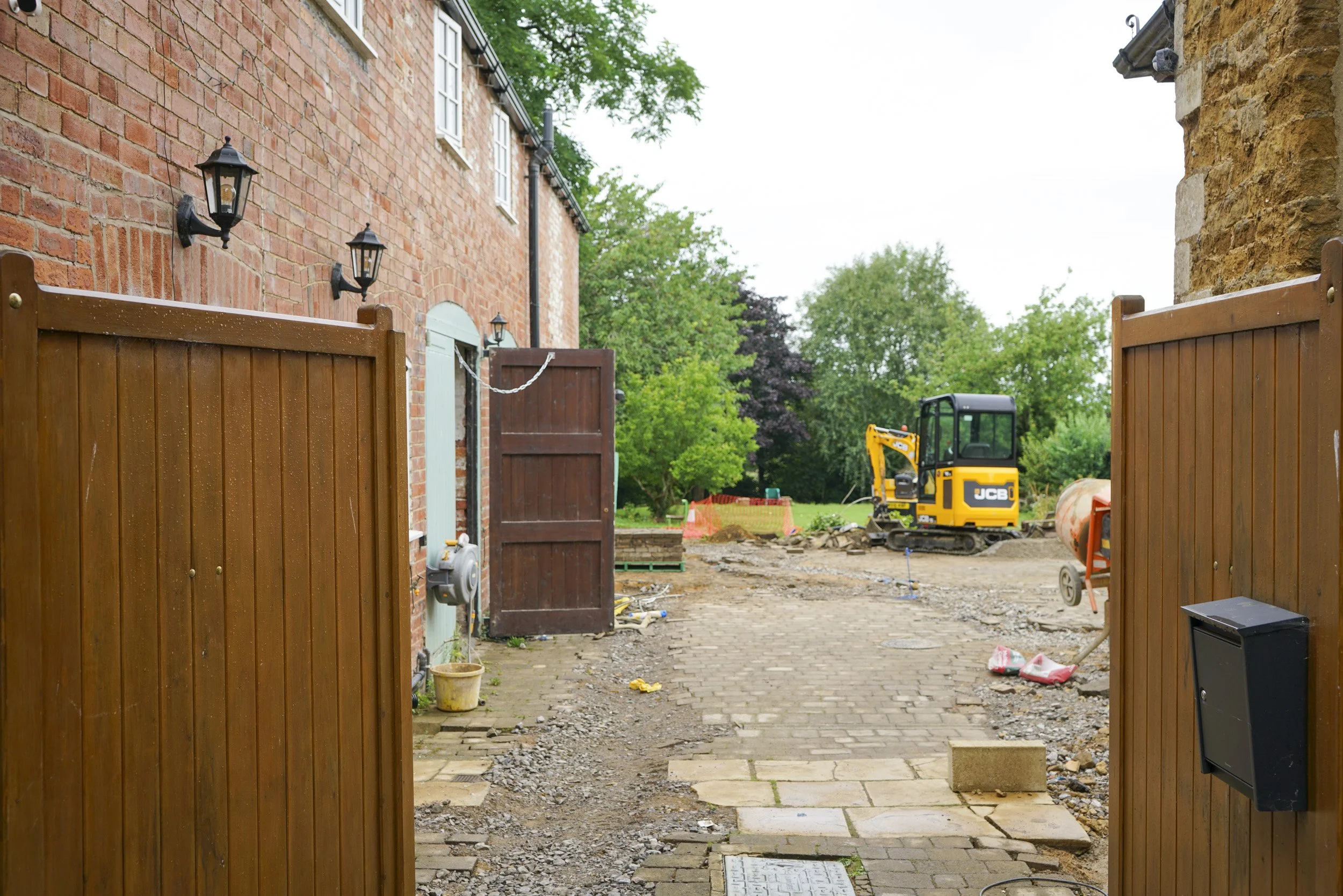 Entrance to the garden mid build
