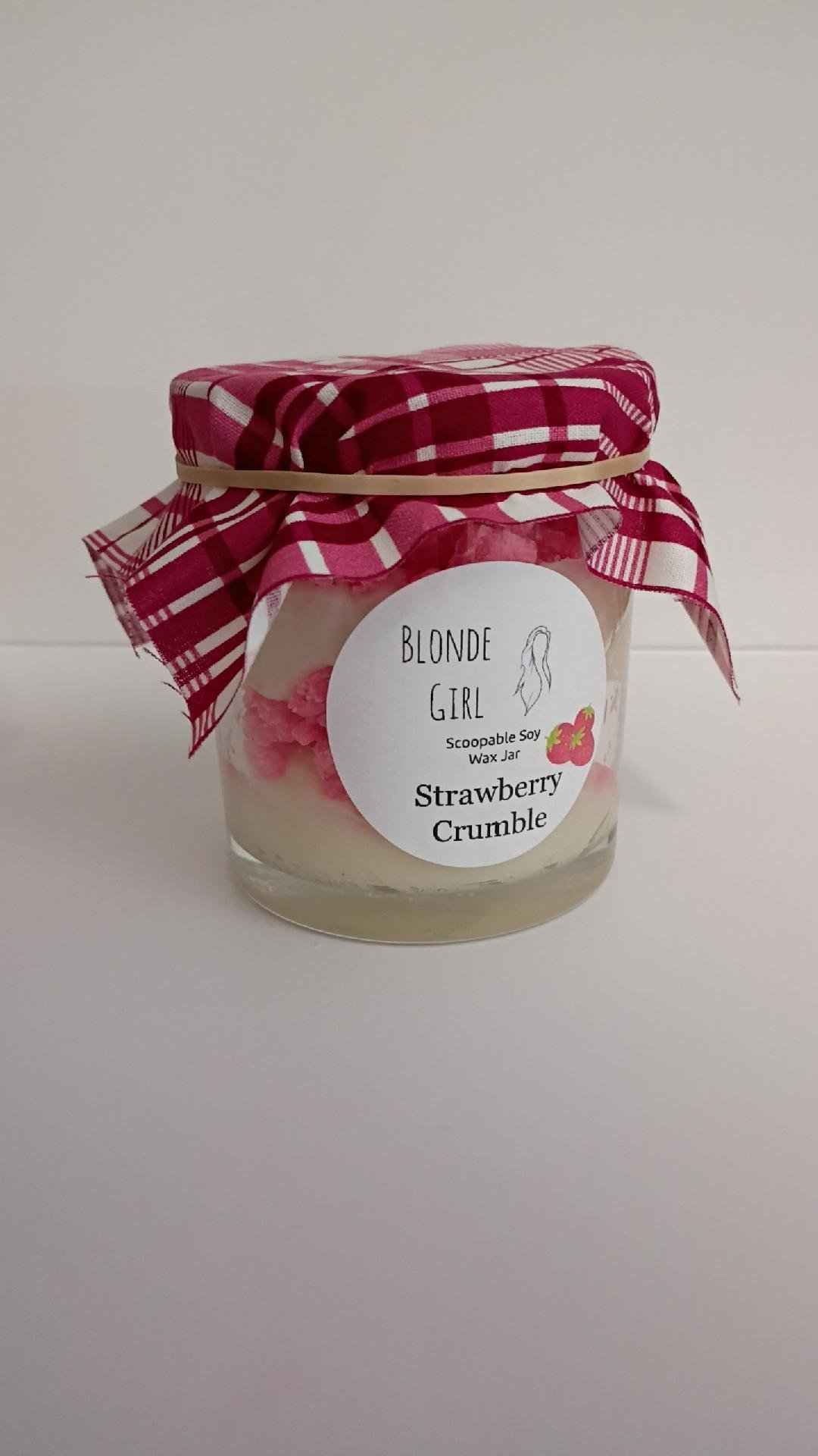 strawberry crumble 3.jpg