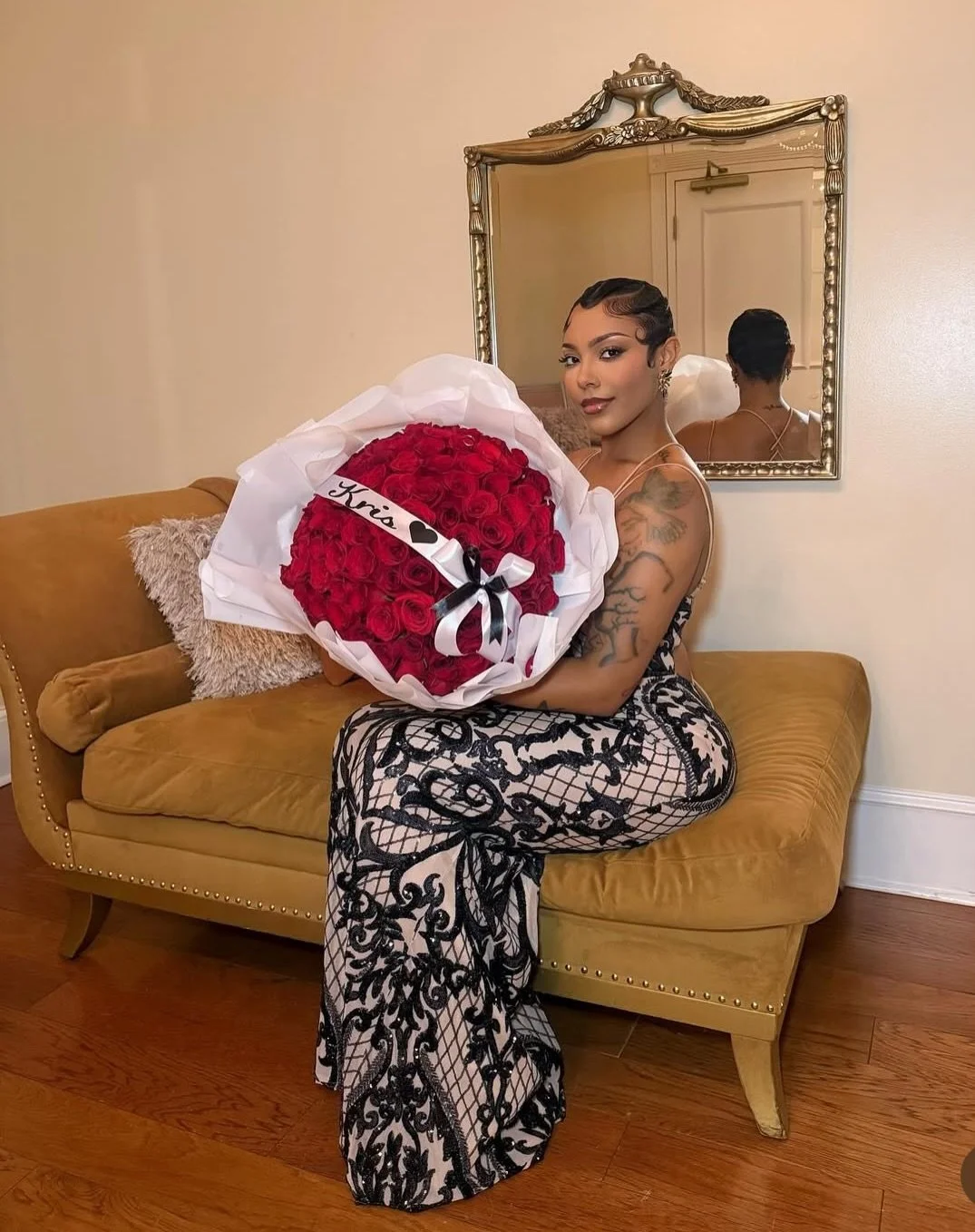 Made specially 444 the sexiest kind of love 🥰😍🌹💋

#atlflorist #redroses #birthday