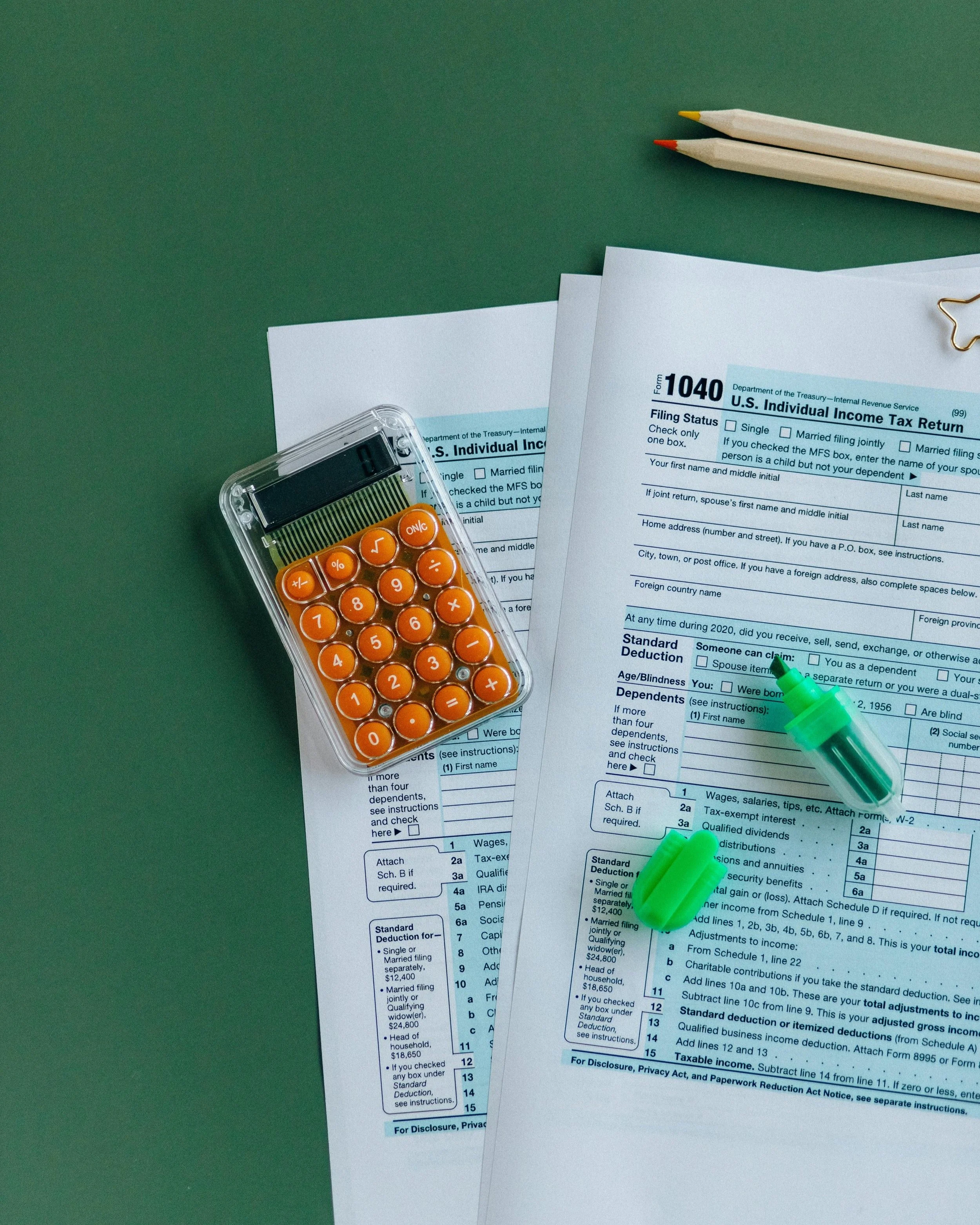 How to File Taxes as a Small Business Owner: Forms, Strategies, and Key Differences for Sole Props, LLCs, and S-Corps