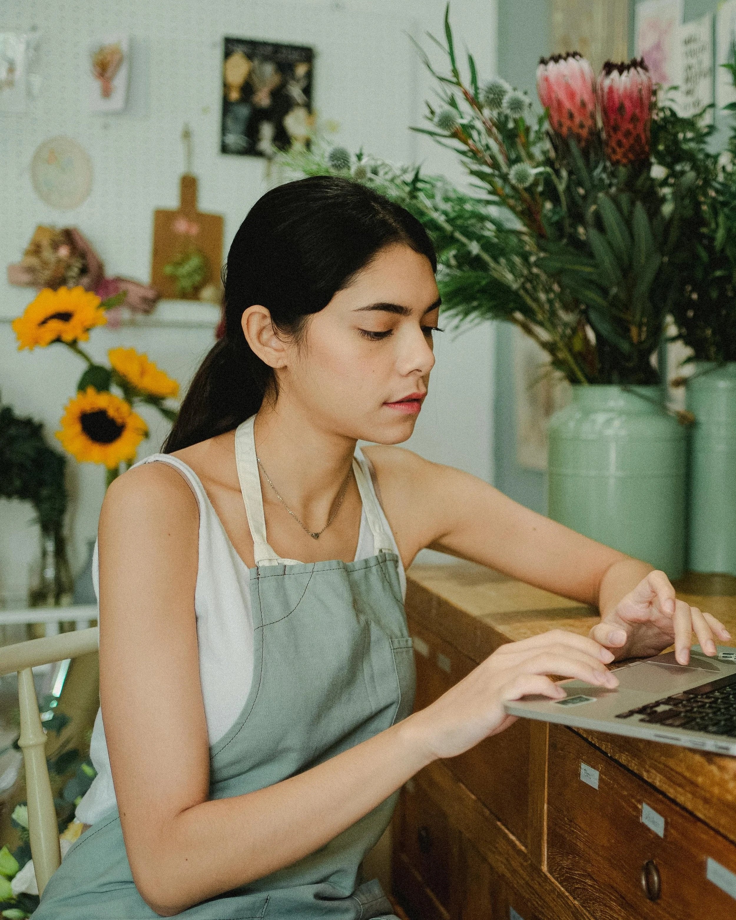 How to Handle Employee Benefits and Compensation: A Guide for Small Business Owners