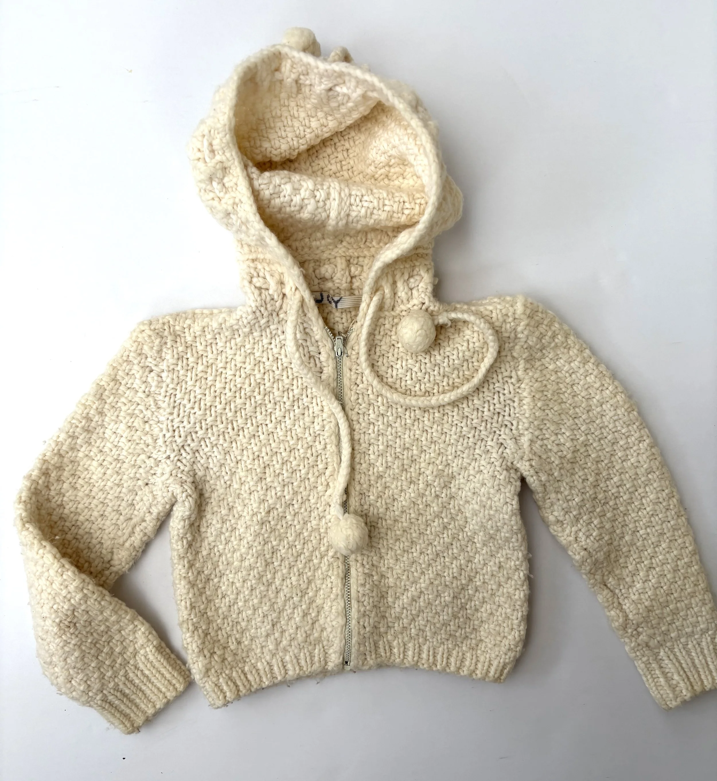 VINTAGE 1960s POMPOM HOODIE SWEATER