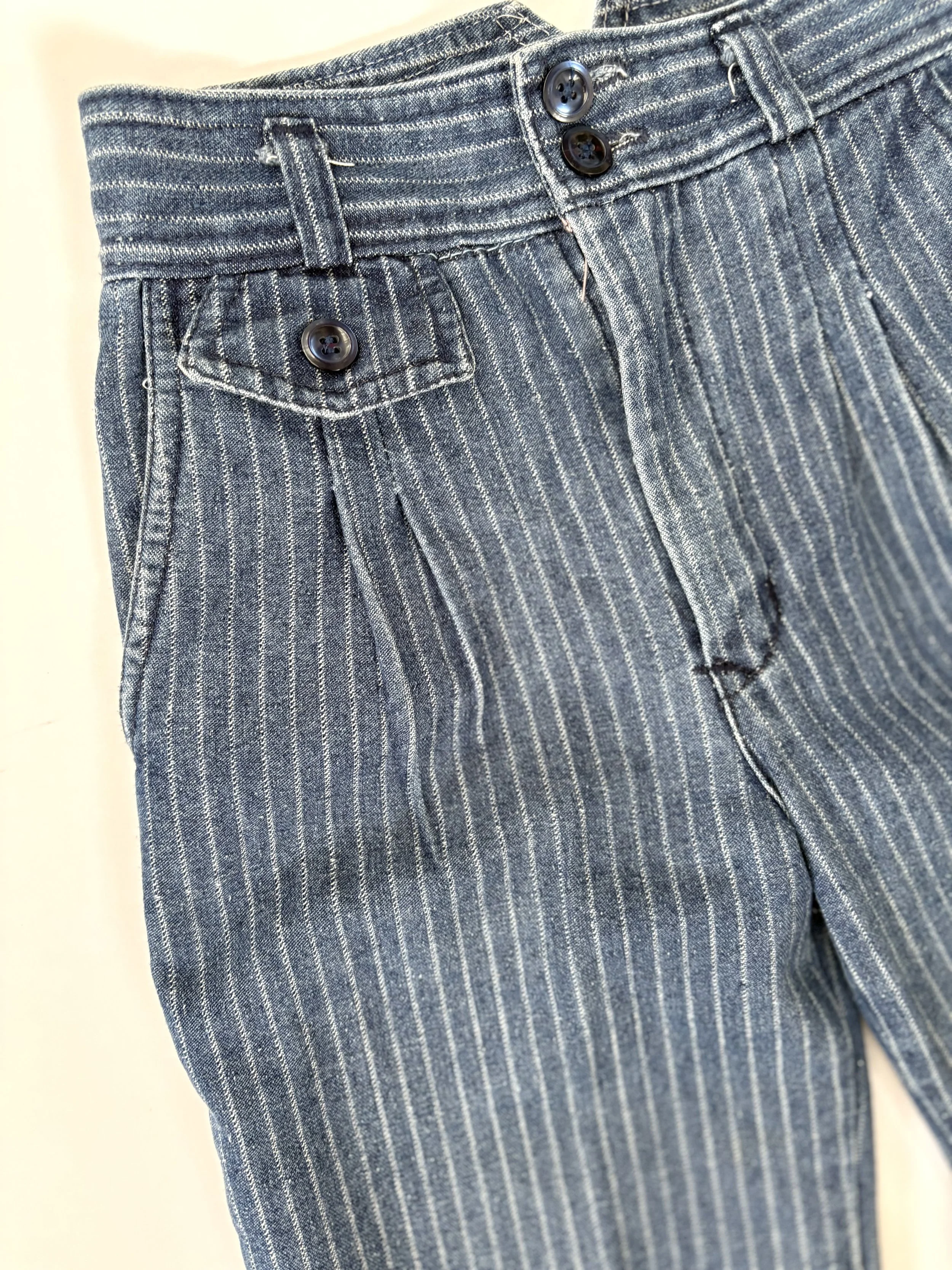 VINTAGE STRIPED DENIM
