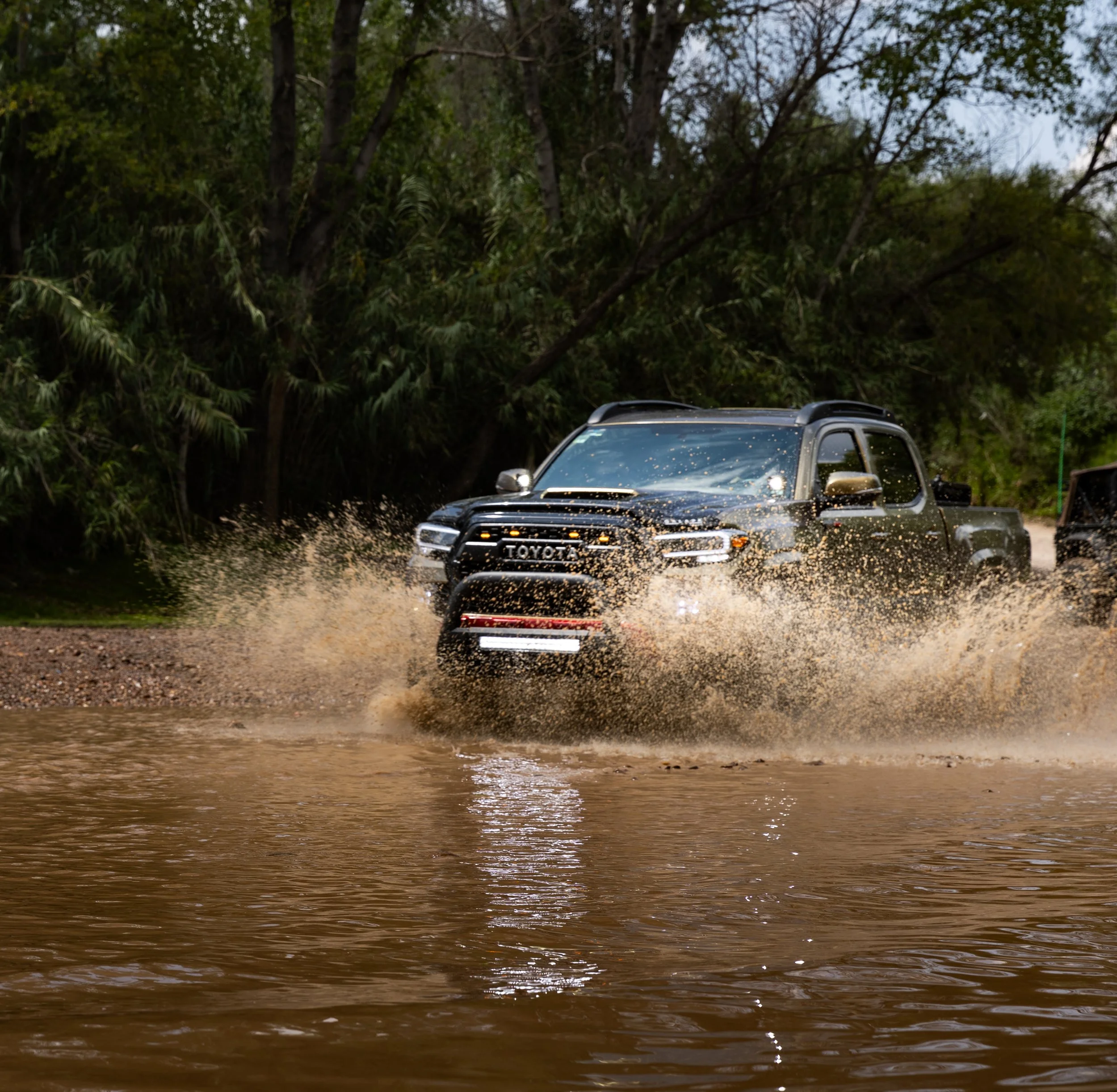 bronco negra_-10.jpg