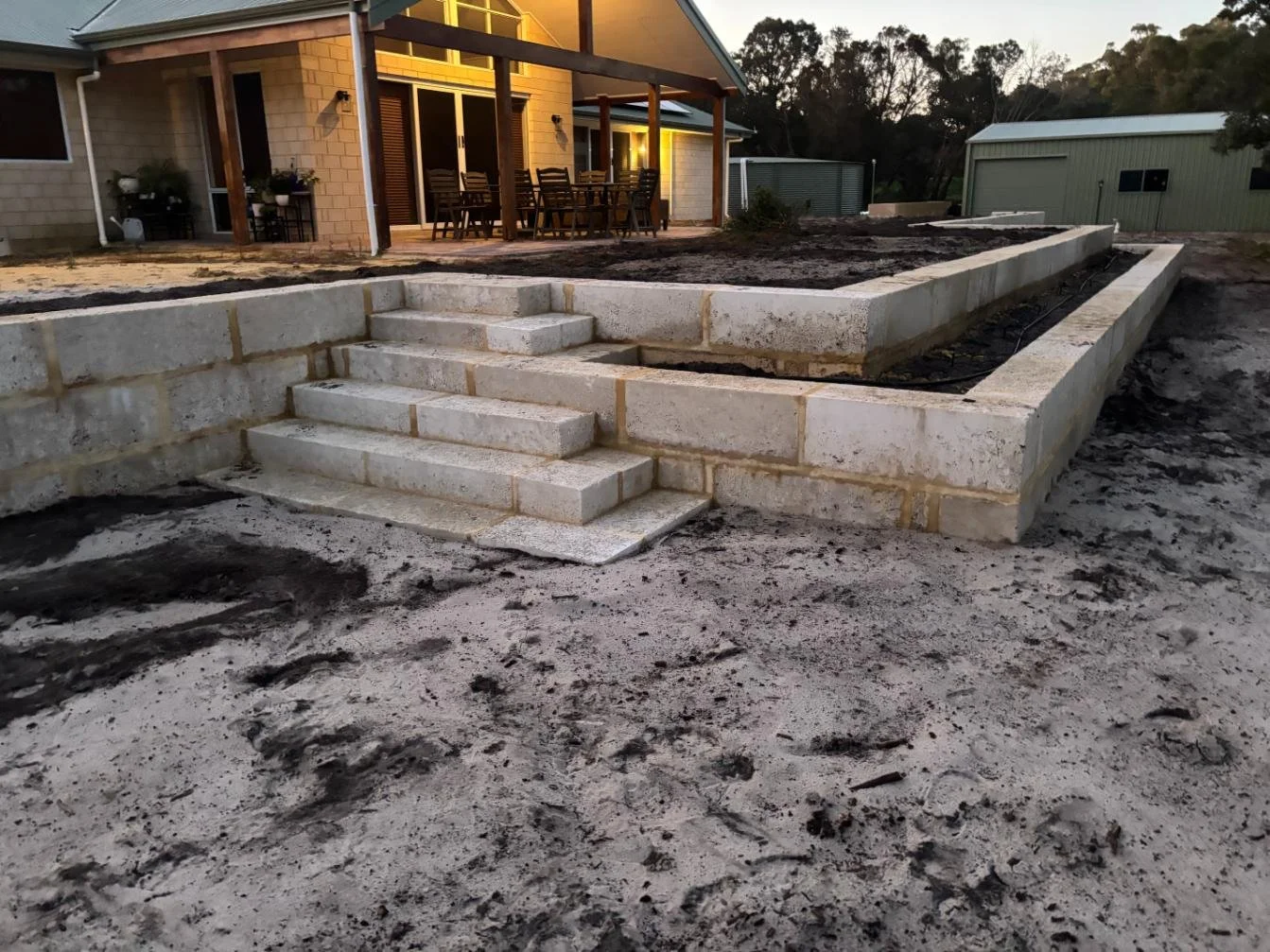 retaining wall, steps, limestone block