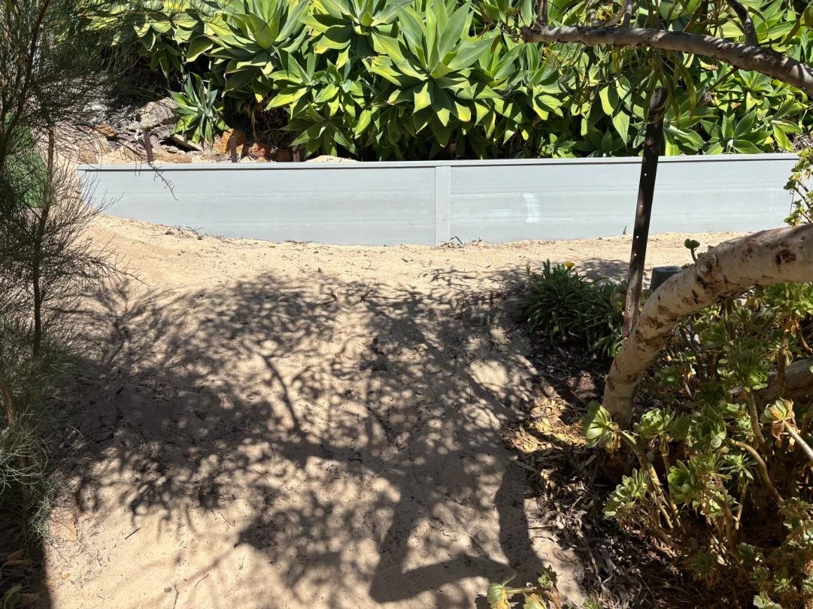 post and panel, retaining, composite retaining