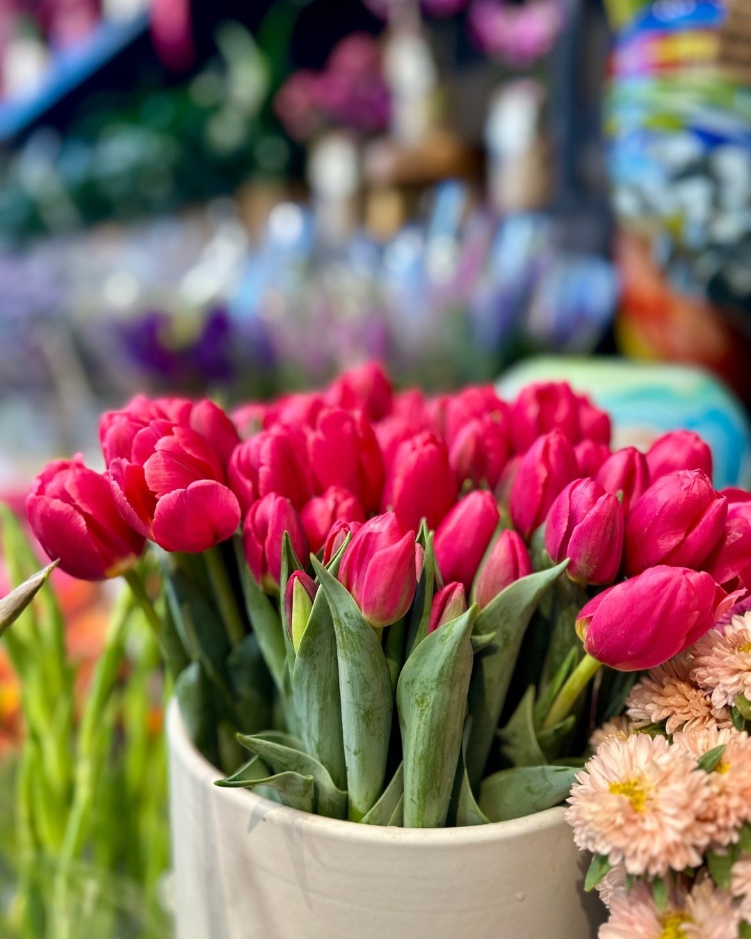 Rate her beauty from 1 to 99!!!!

TULIPS..are ready to bloom.🌷

Drop into the Herdsman store or call us on 9387 3414 and one of our awesome florists will assist you!💫

.
.
#PerthHomeDecor #FloristPerth #WAFloralDesign #PerthInteriors #BloomInPerth 