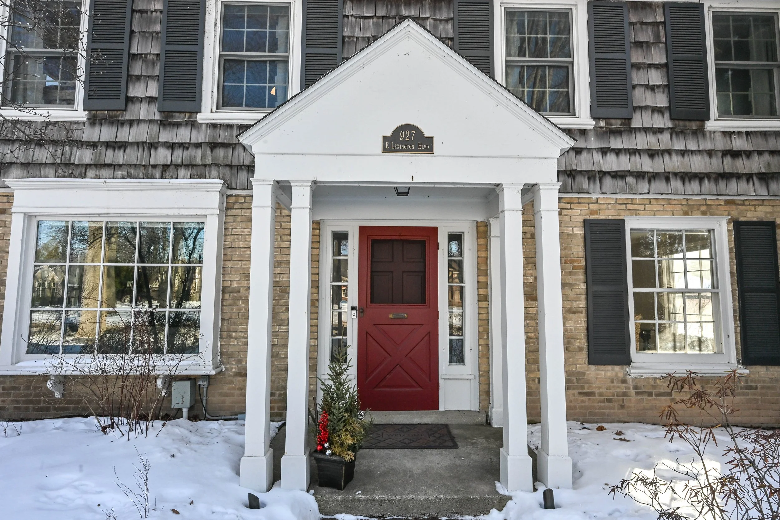 Updated Whitefish Bay Charm