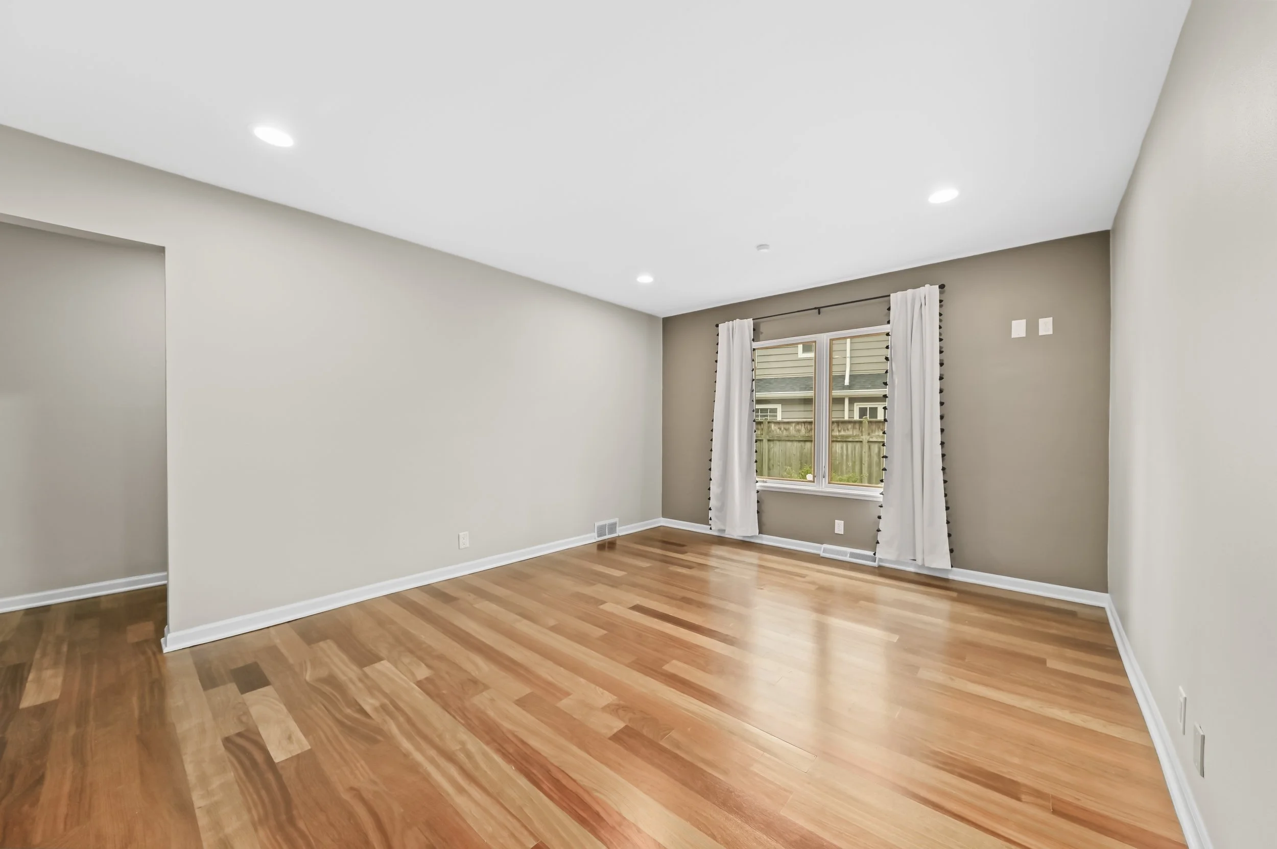 first floor ensuite bedroom