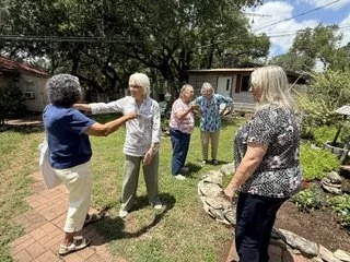  from our meeting on May 16, from left to right our Valerie Menezes, Jean Glauser, Winnie Benson, Annette Hoffman, Maureen Ringer. Taken in Winnie’s garden. 