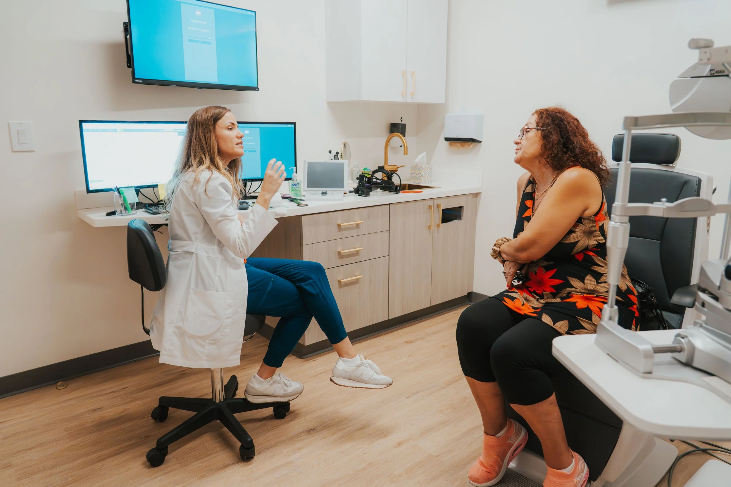 005 - Dr. Macey McAleer - Patient Photos.jpg